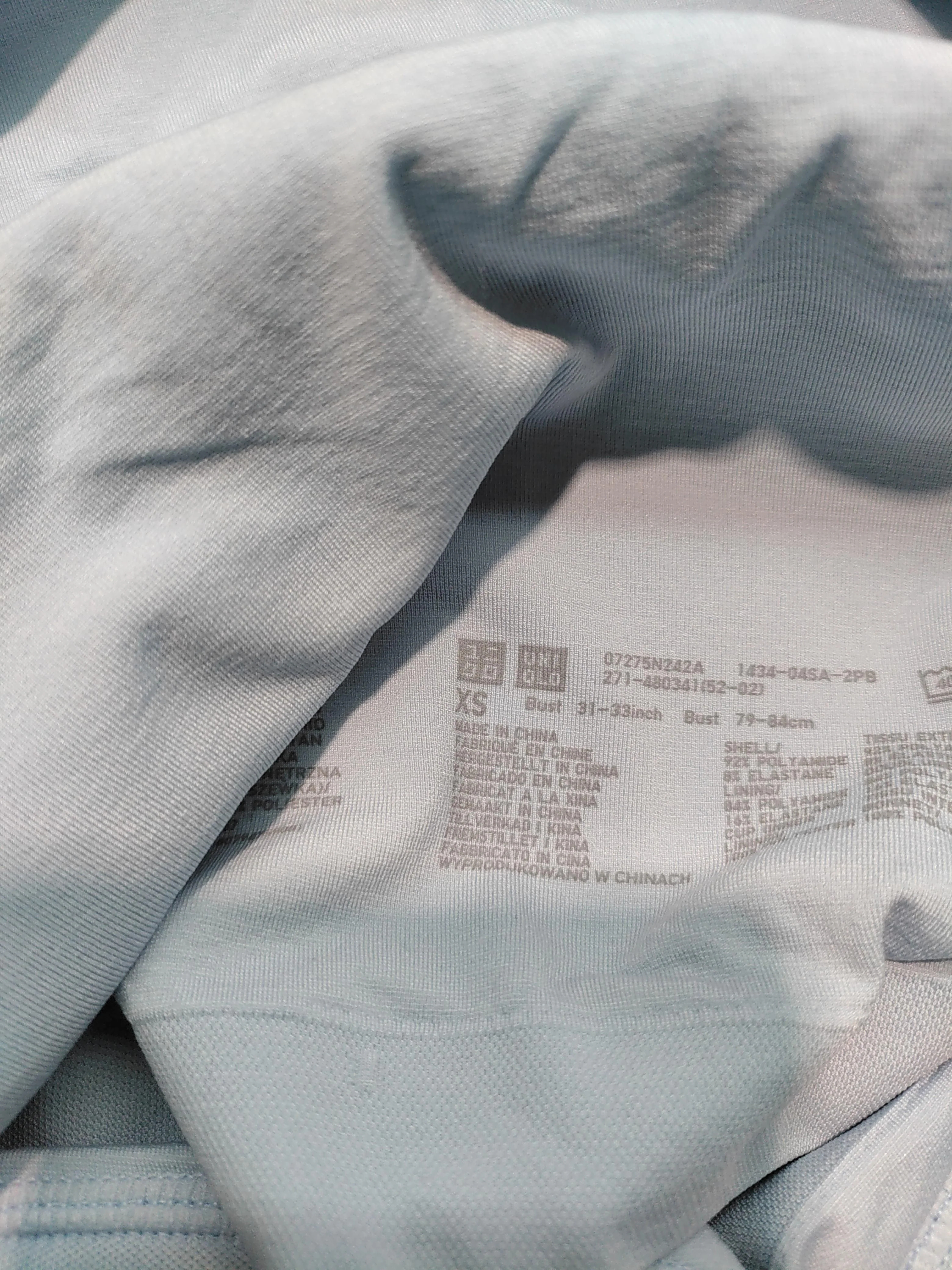 Uniqlo Women's T-Shirt XS Blue Polyamide with Elastane Basic - Image 5
