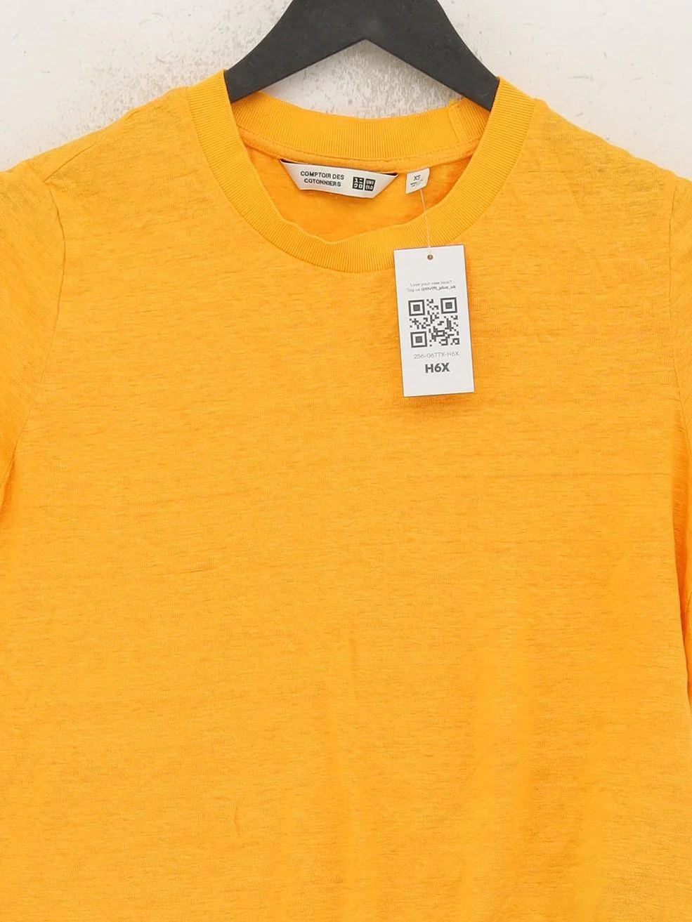 Uniqlo Women's T-Shirt XS Yellow 100% Linen Short Sleeve Round Neck Basic - Image 3