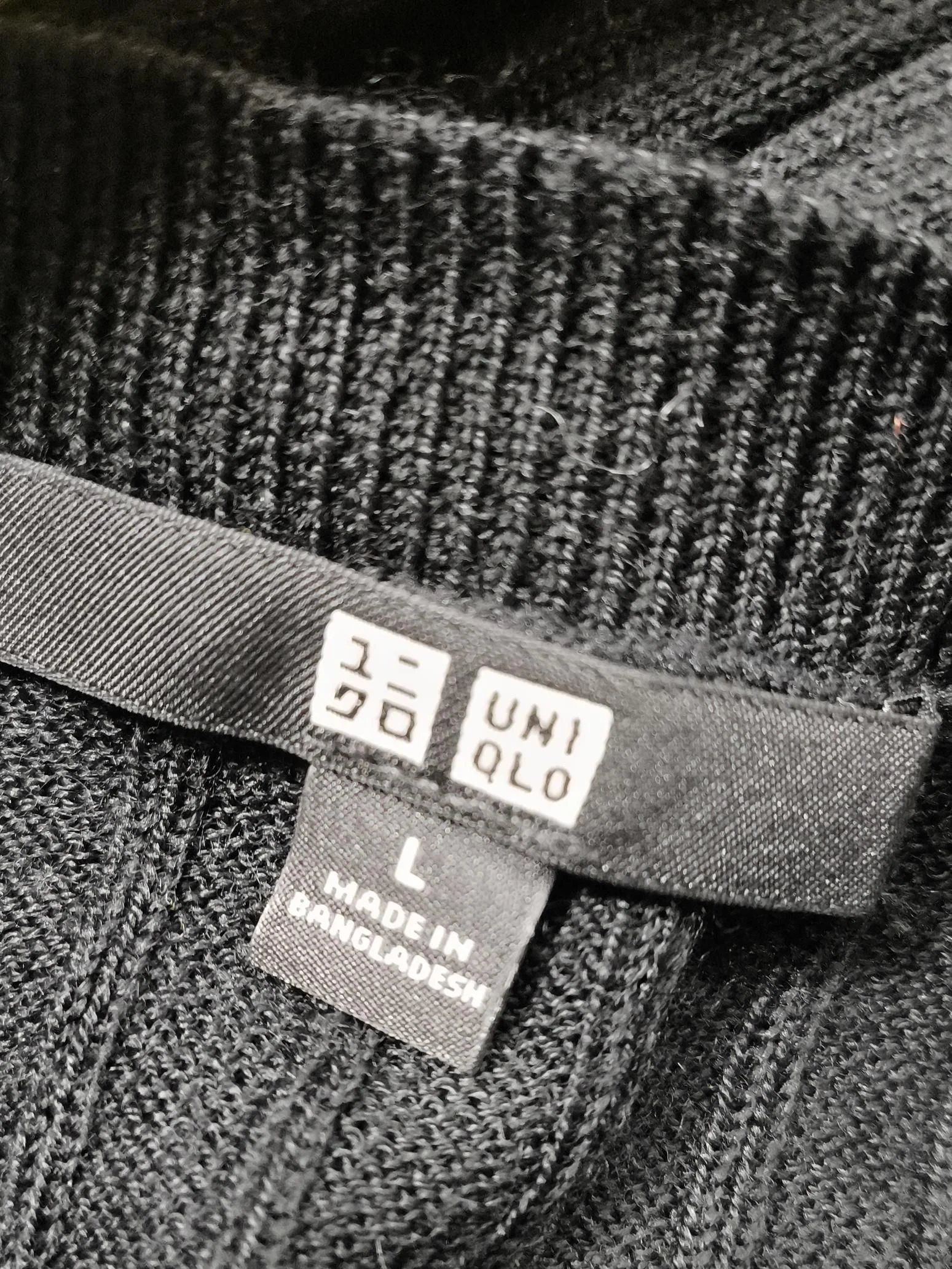 Uniqlo Women's Top L Black Acrylic with Wool Long Sleeve Round Neck Basic - Image 5