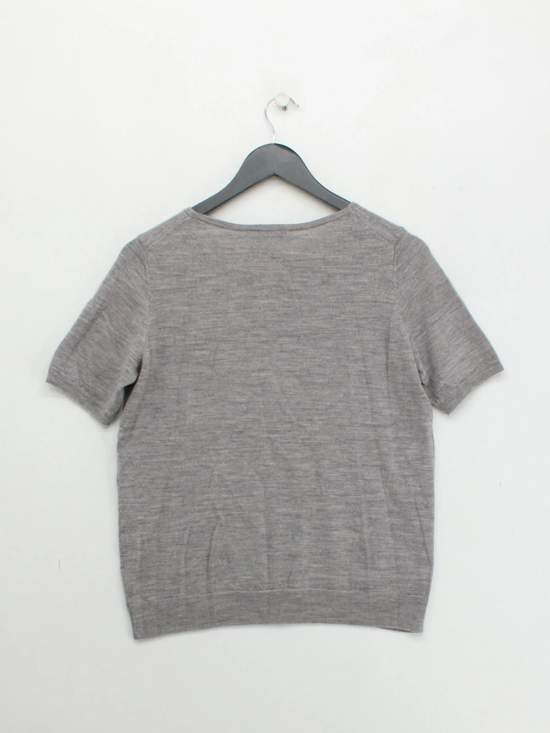 Uniqlo Women's Top L Grey 100% Wool Short Sleeve Round Neck Basic - Image 2