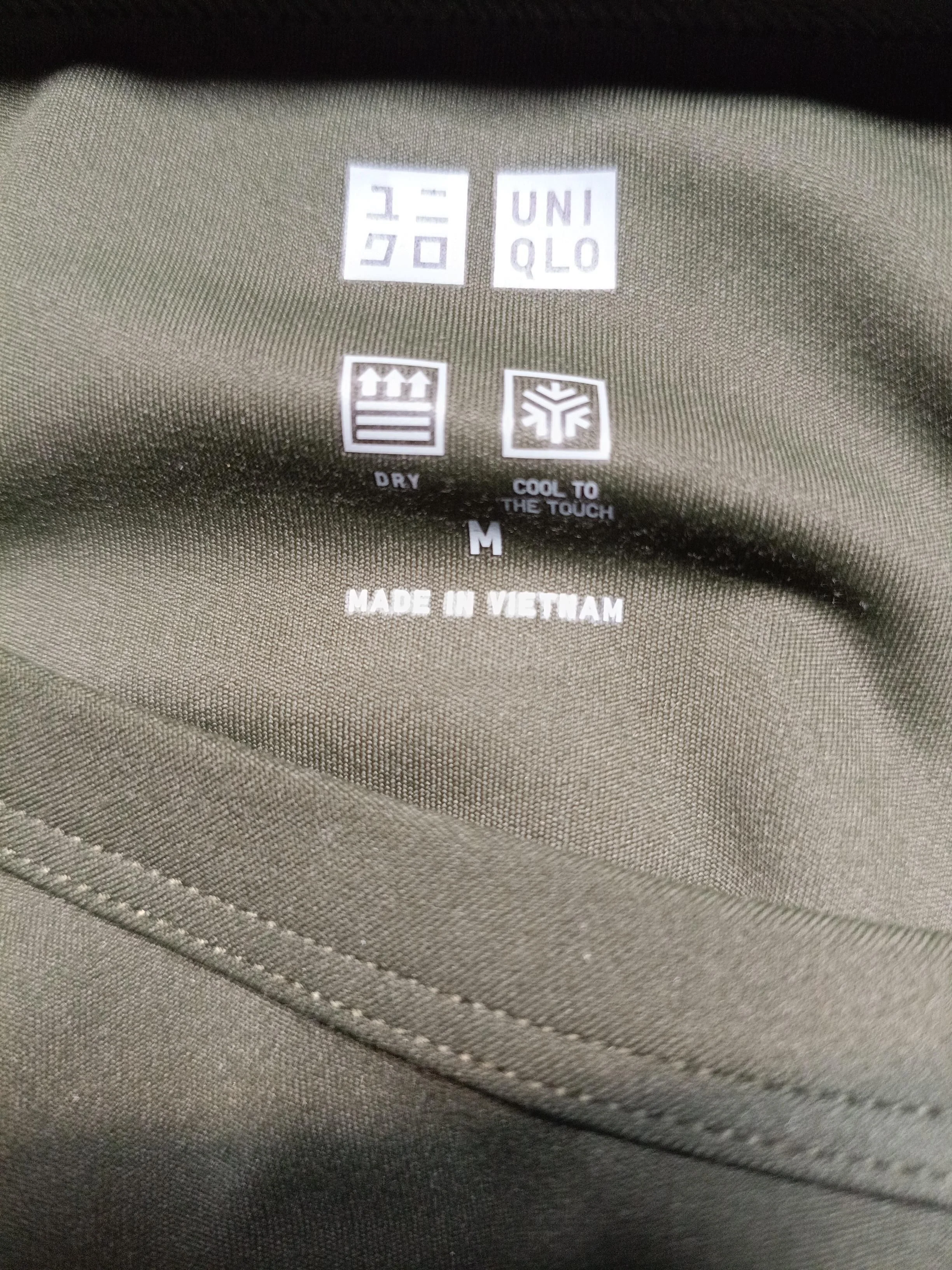 Uniqlo Women's Top M Green Polyester with Elastane Long Sleeve Round Neck Basic - Image 5