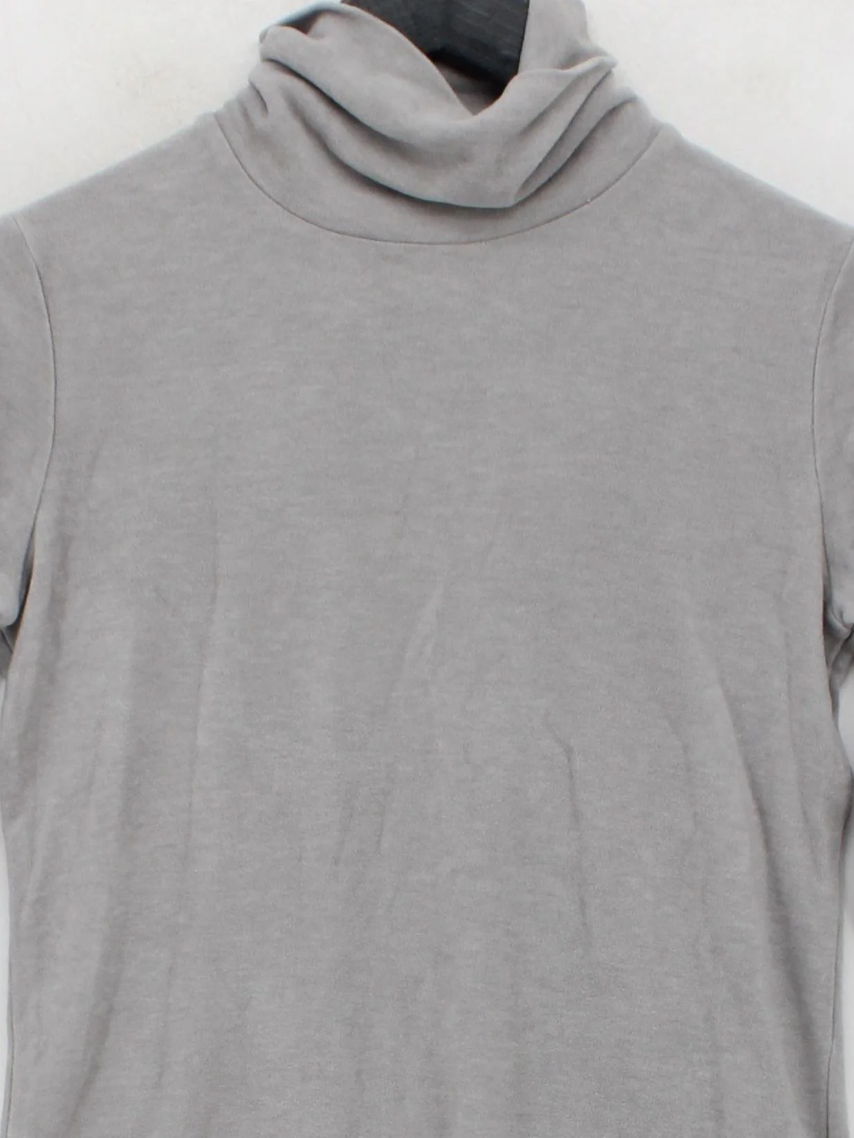 Uniqlo Women's Top M Grey Acrylic with Rayon Long Sleeve High Neck Basic - Image 3