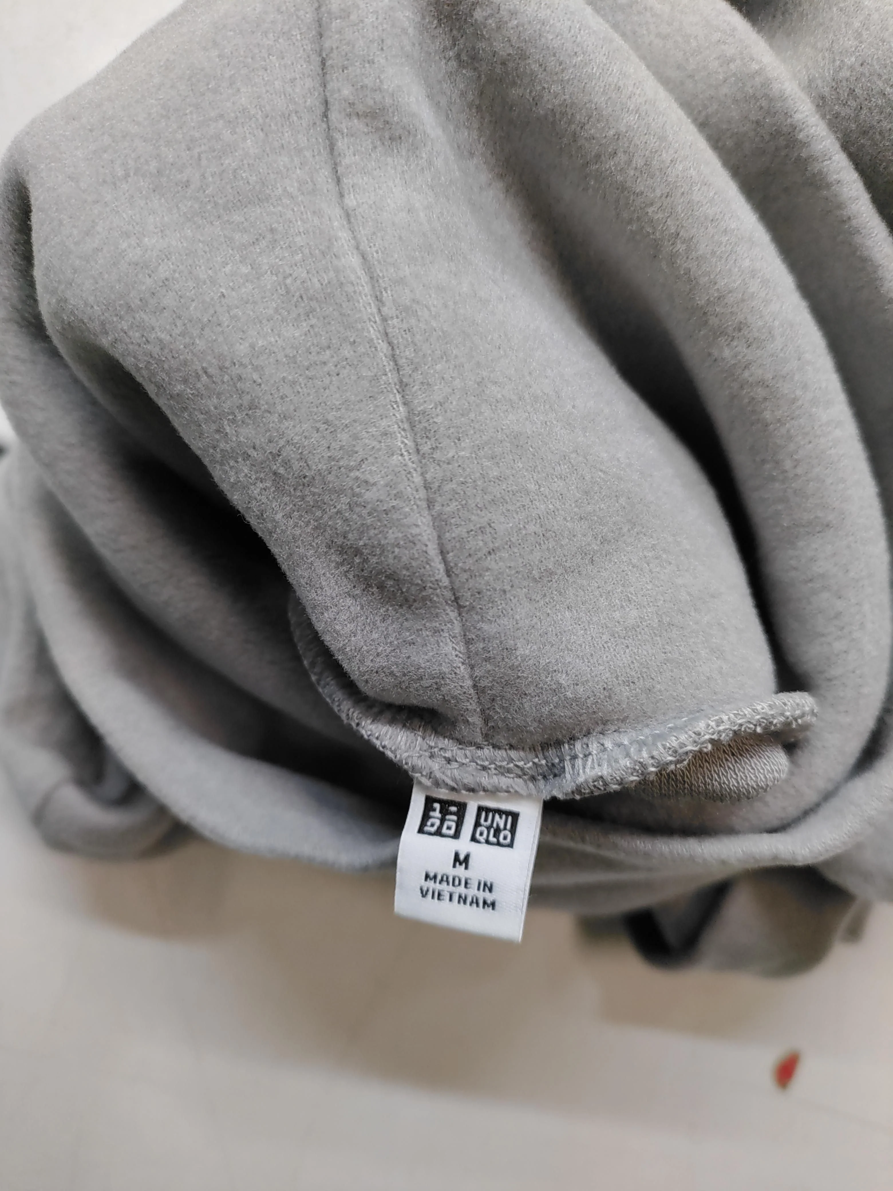 Uniqlo Women's Top M Grey Acrylic with Rayon Long Sleeve High Neck Basic - Image 5
