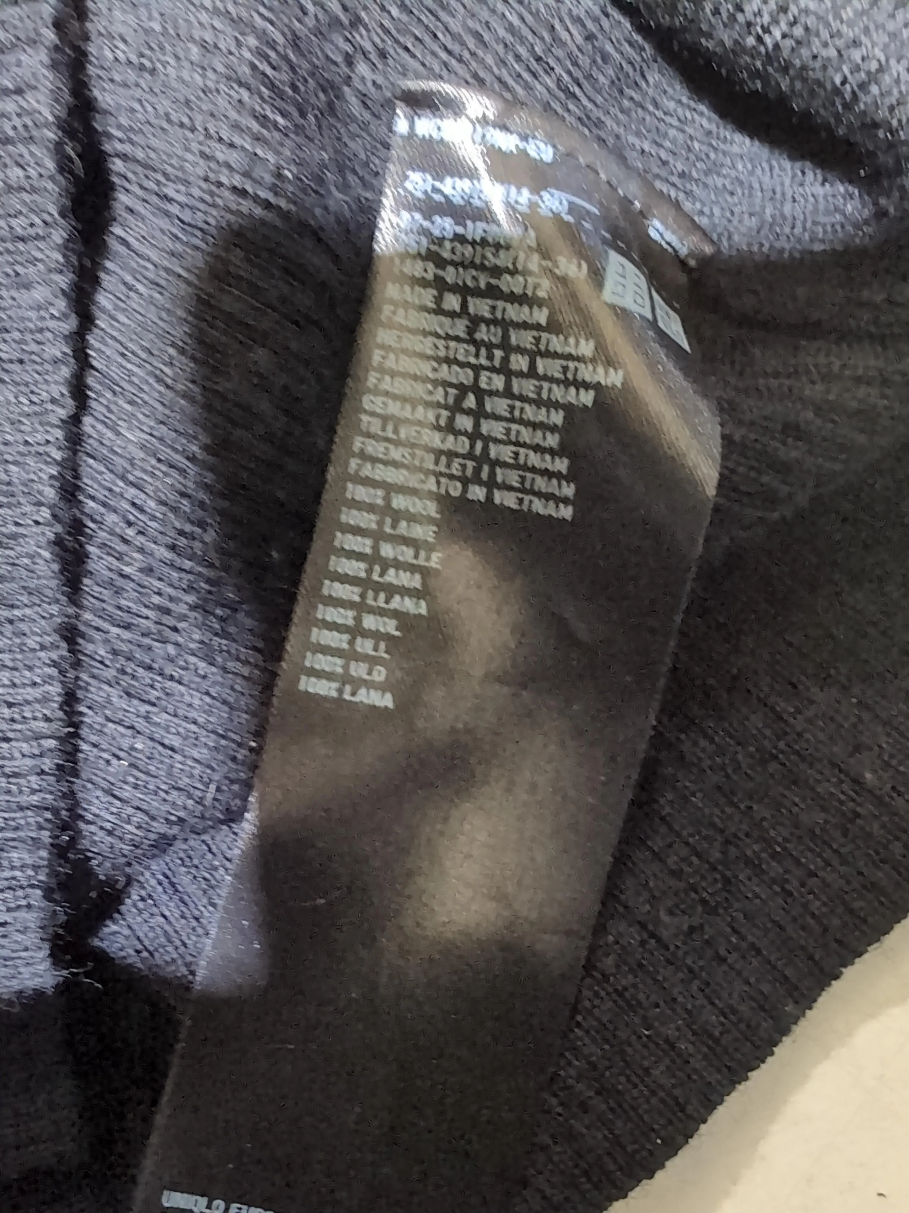Uniqlo Women's Top S Black 100% Wool Long Sleeve High Neck Basic - Image 7