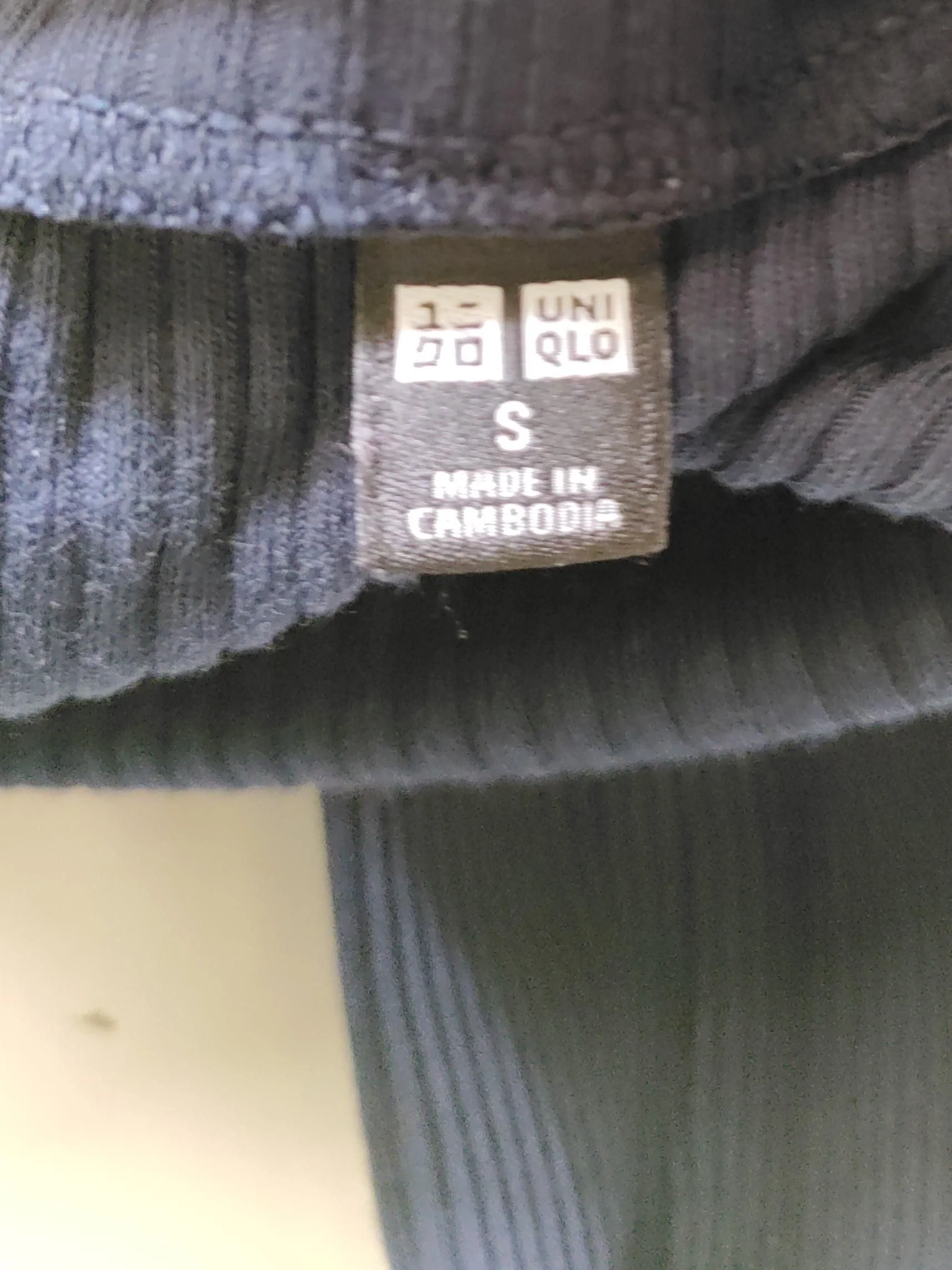 Uniqlo Women's Top S Blue Cotton with Elastane Long Sleeve Mock Neck Basic - Image 5