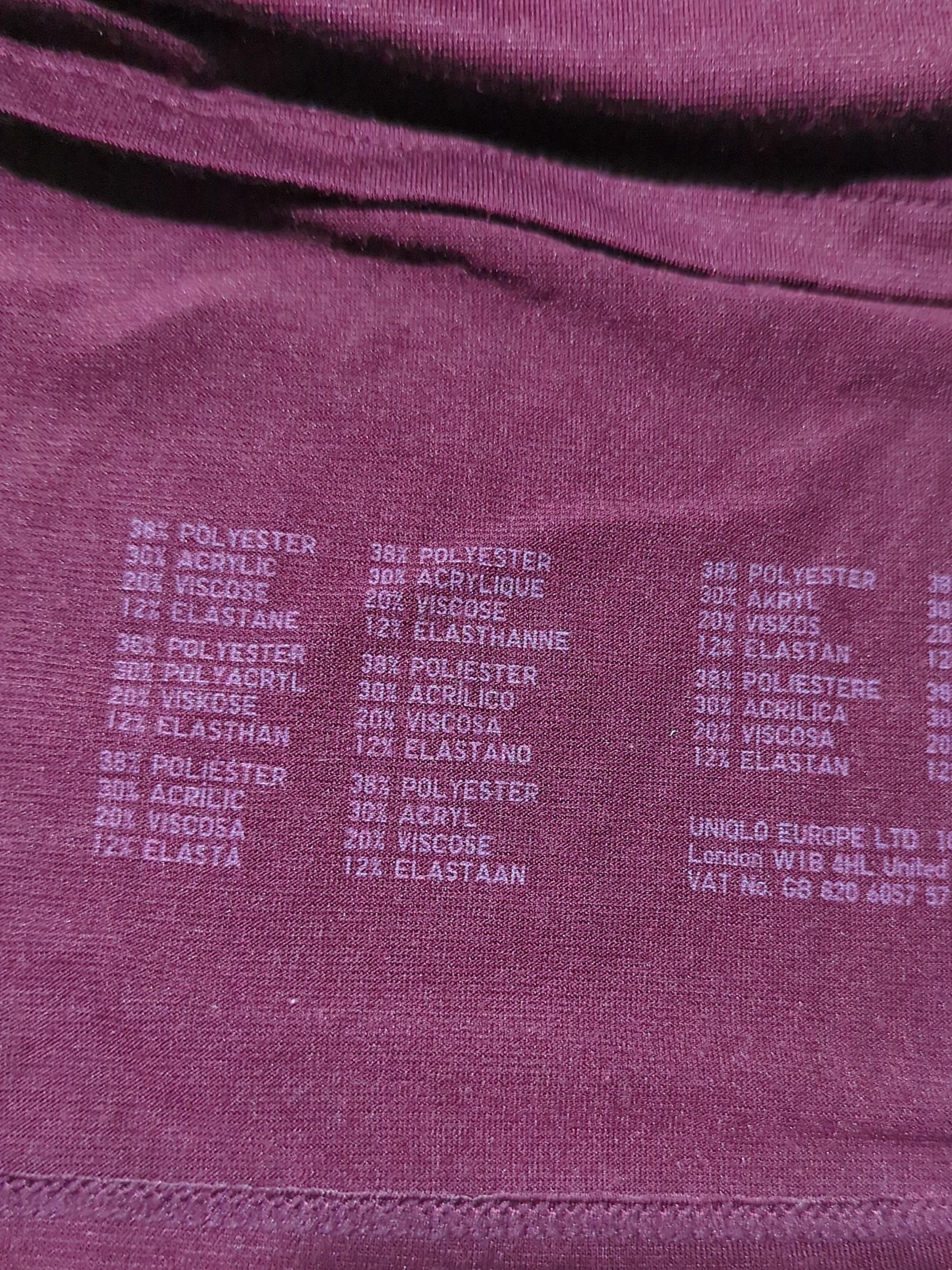 Uniqlo Women's Top S Red Polyester with Acrylic, Viscose, Elastane Basic - Image 6
