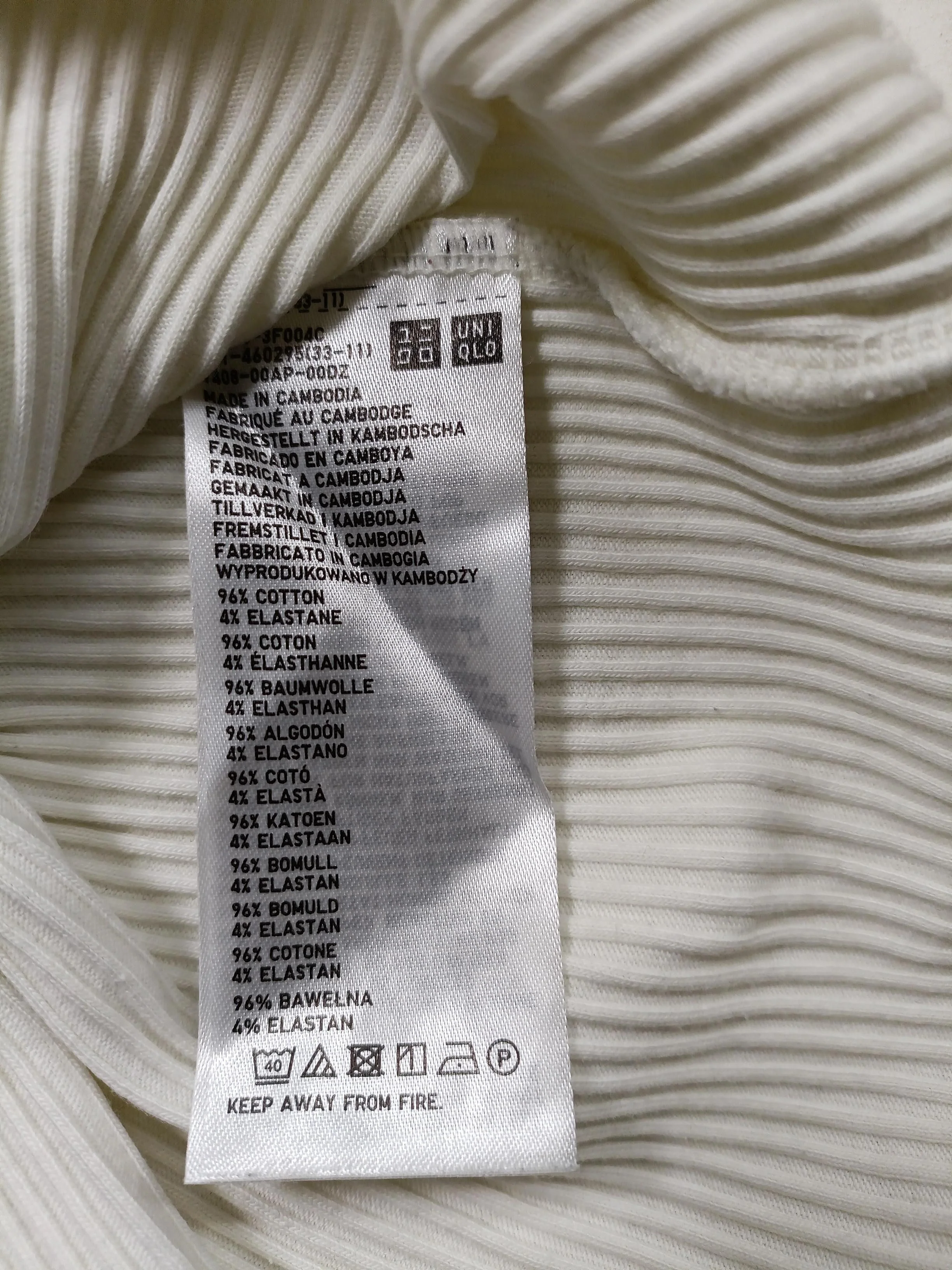 Uniqlo Women's Top XS White Cotton with Elastane Long Sleeve Mock Neck Basic - Image 6