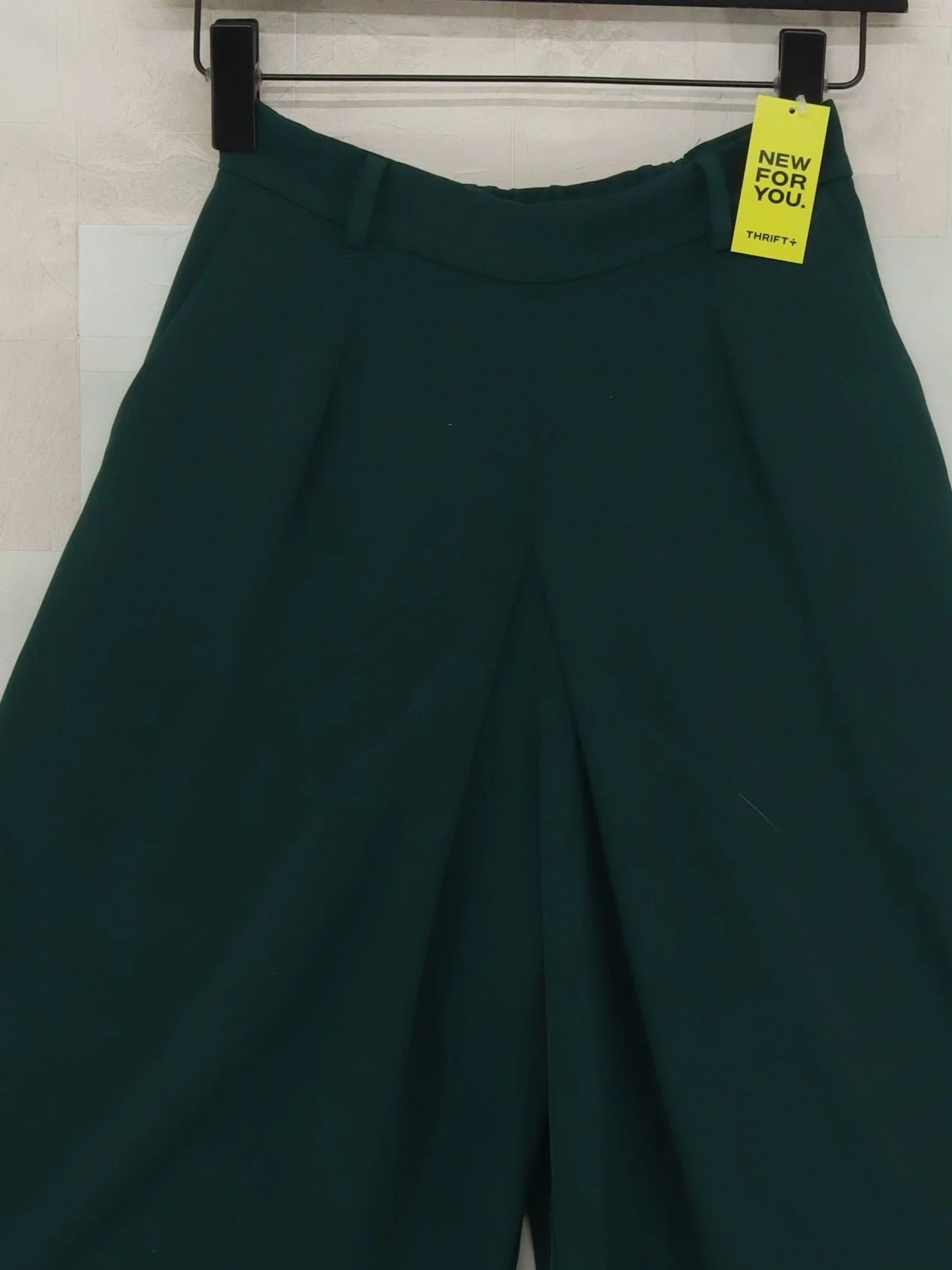 Uniqlo Women's Trousers S Green Polyester with Spandex Wide-Leg Capri - Image 3