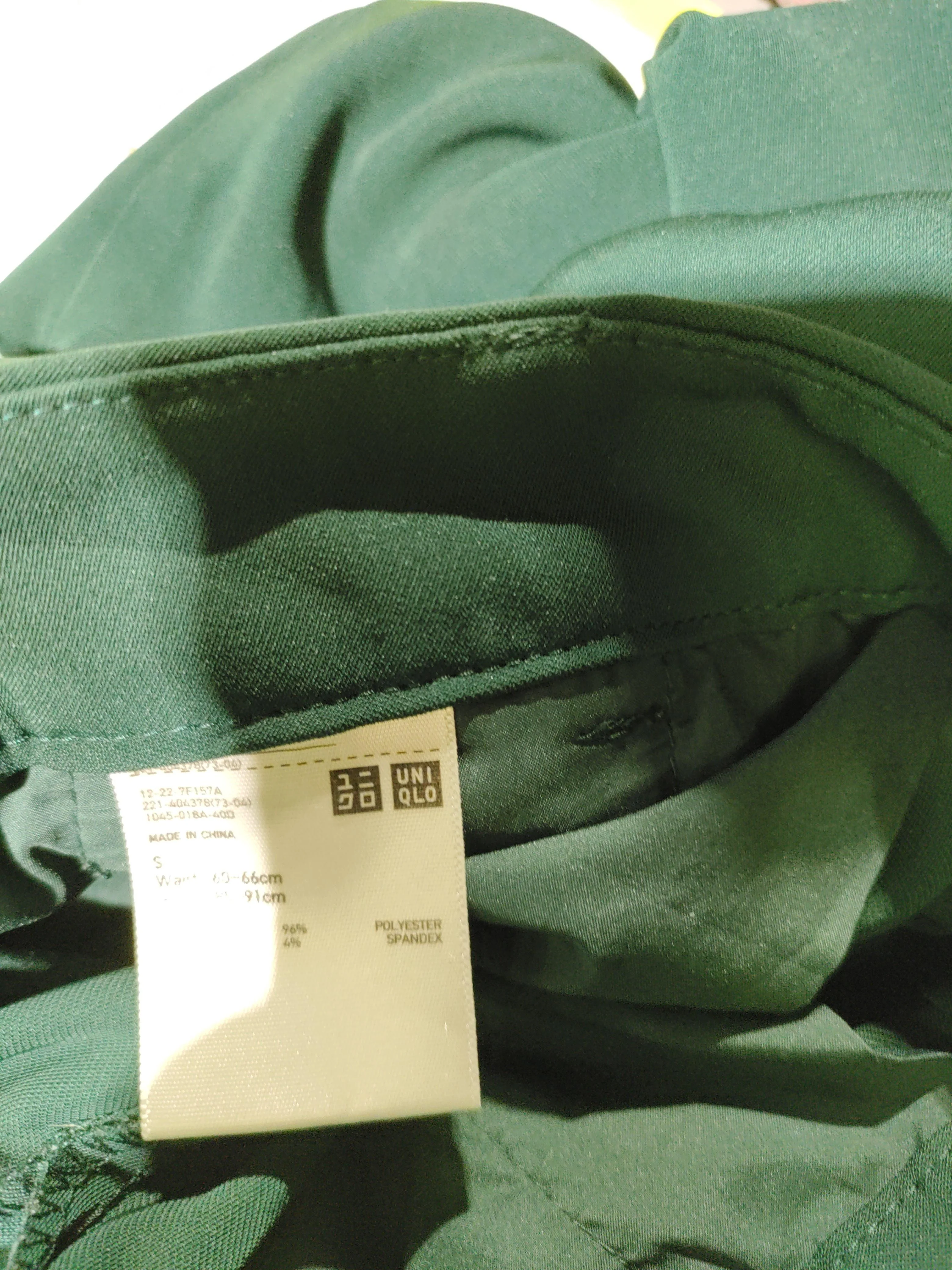 Uniqlo Women's Trousers S Green Polyester with Spandex Wide-Leg Capri - Image 5