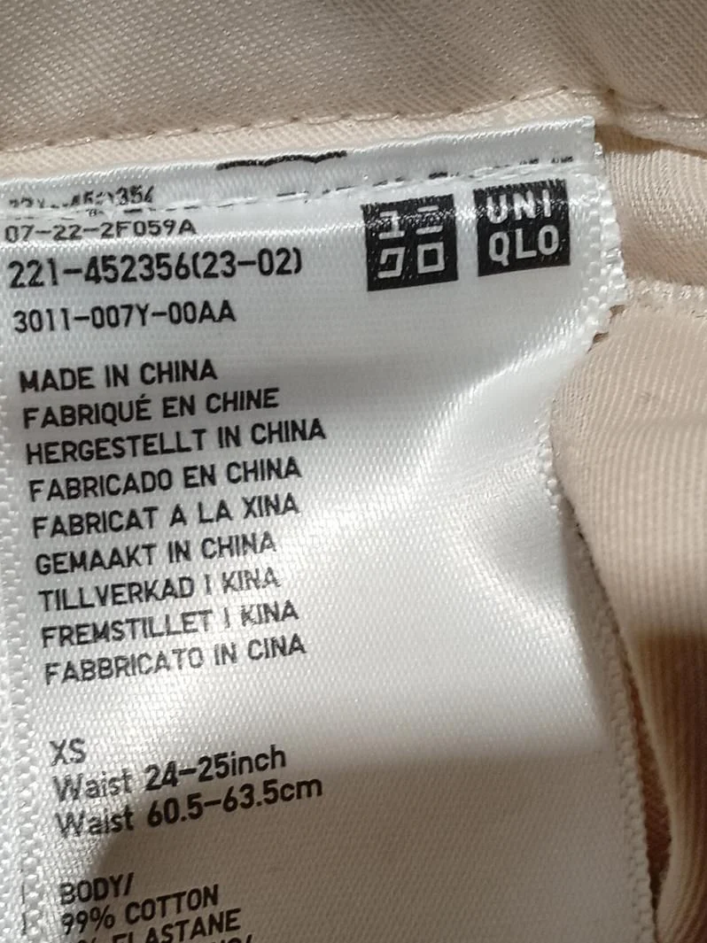 Uniqlo Women's Trousers XS Cream Cotton with Elastane Wide-Leg Chino - Image 5