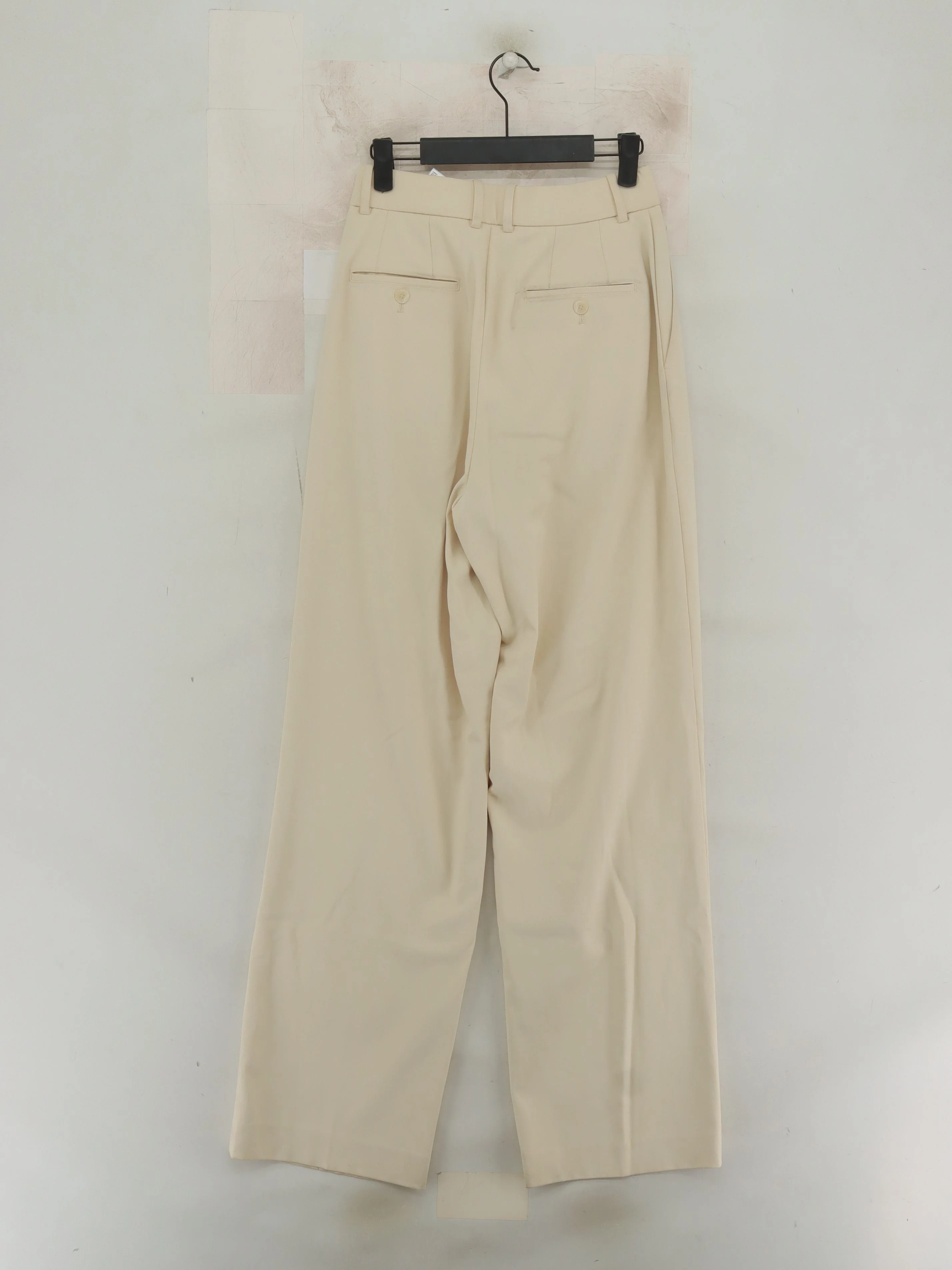 Uniqlo Women's Trousers XS Cream Polyester with Viscose, Elastane Wide-Leg Chino - Image 2