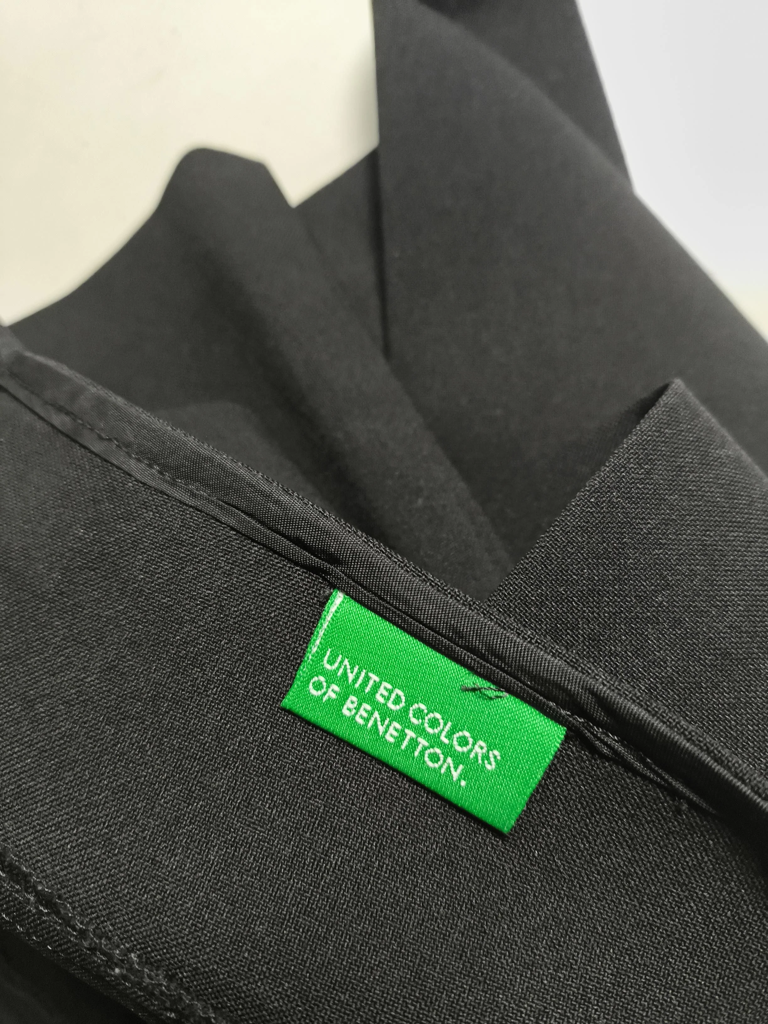 United Colors Of Benetton Women's Mini Skirt M Black 100% Polyester Short Mini - Image 5