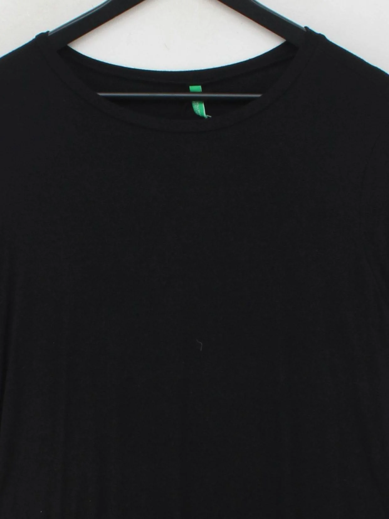 United Colors Of Benetton Women's T-Shirt S Black Viscose with Elastane Basic - Image 3