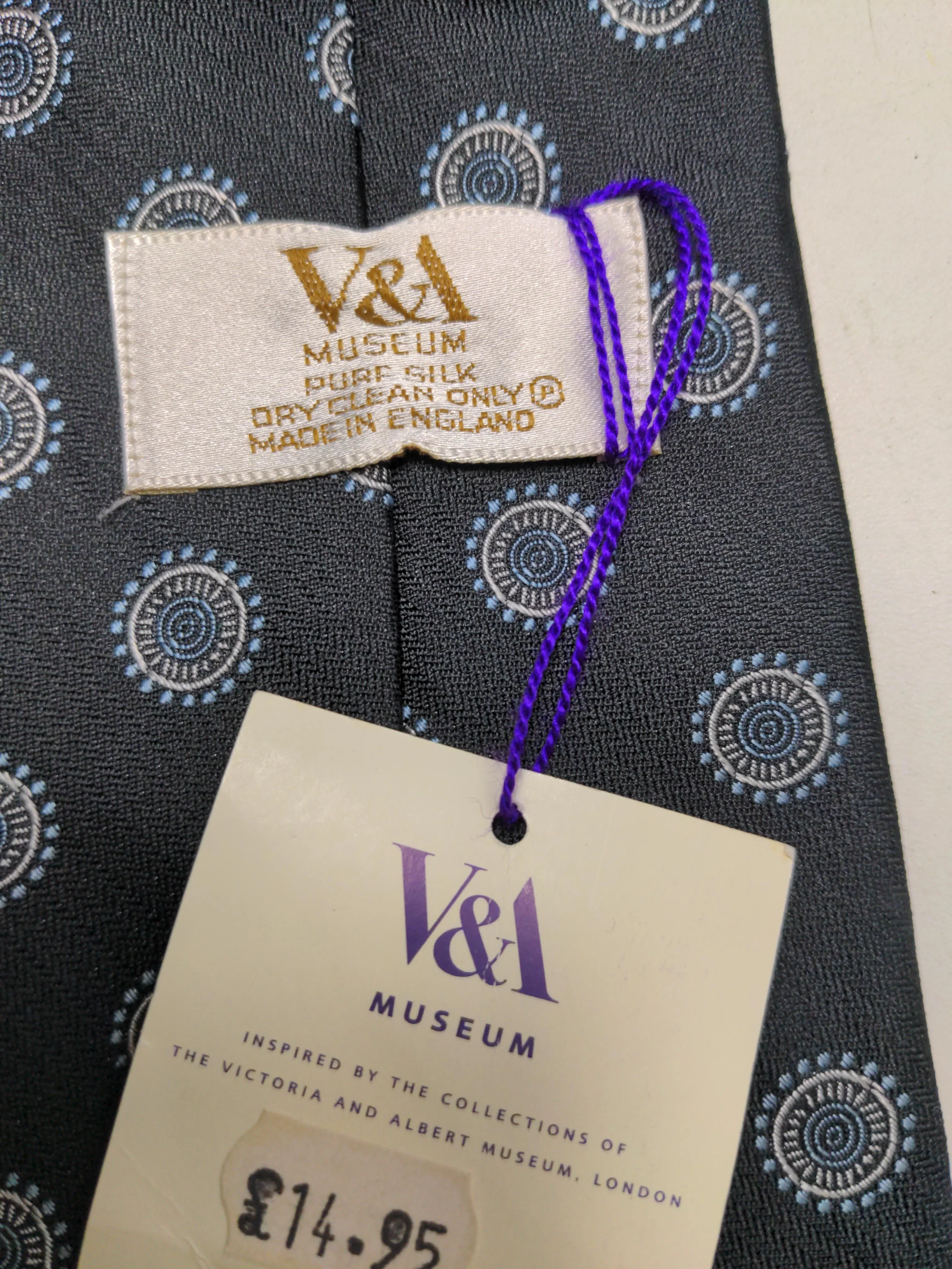 V&A Men's Tie Multi Graphic 100% Silk New with tags - Image 6