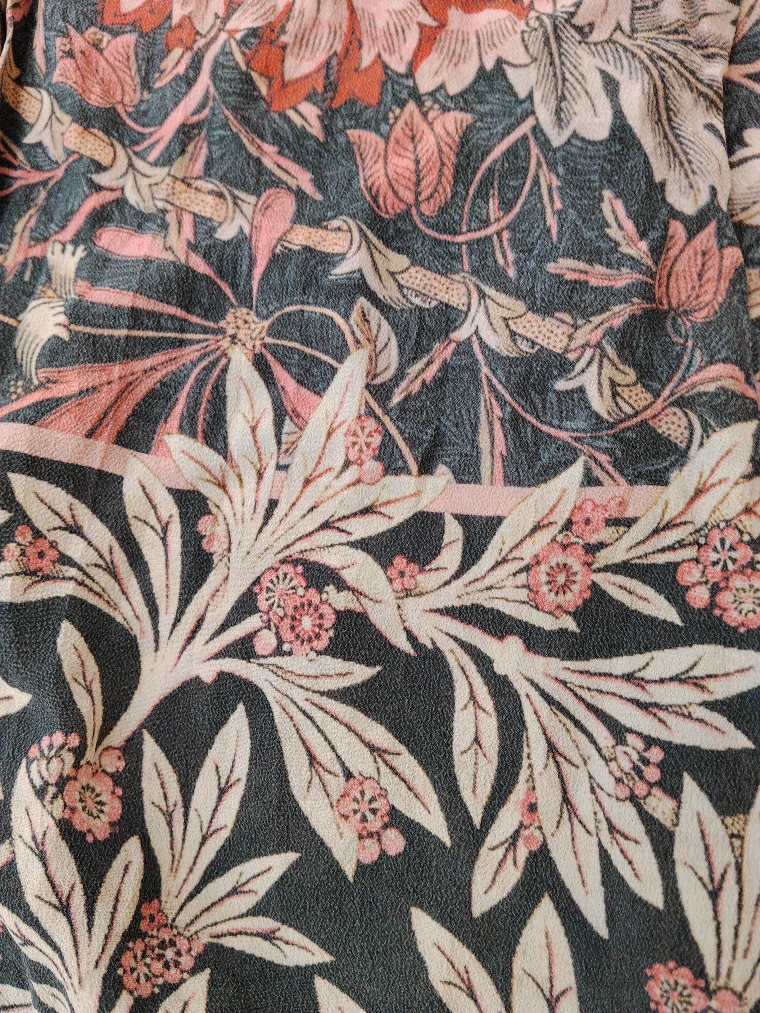 V&A Women's Scarf Multi Floral 100% Other Rectangle Scarf - Image 3
