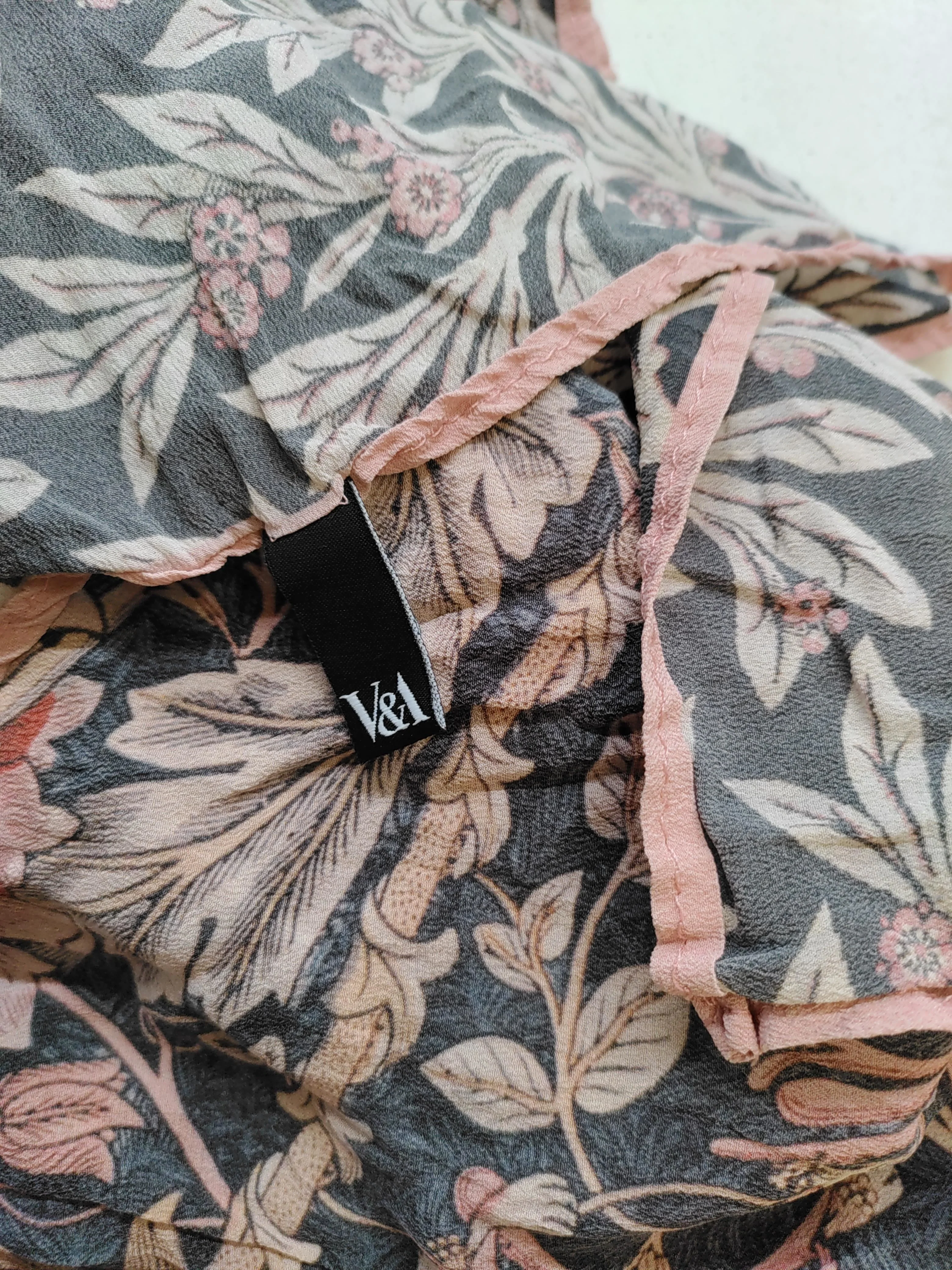 V&A Women's Scarf Multi Floral 100% Other Rectangle Scarf - Image 5