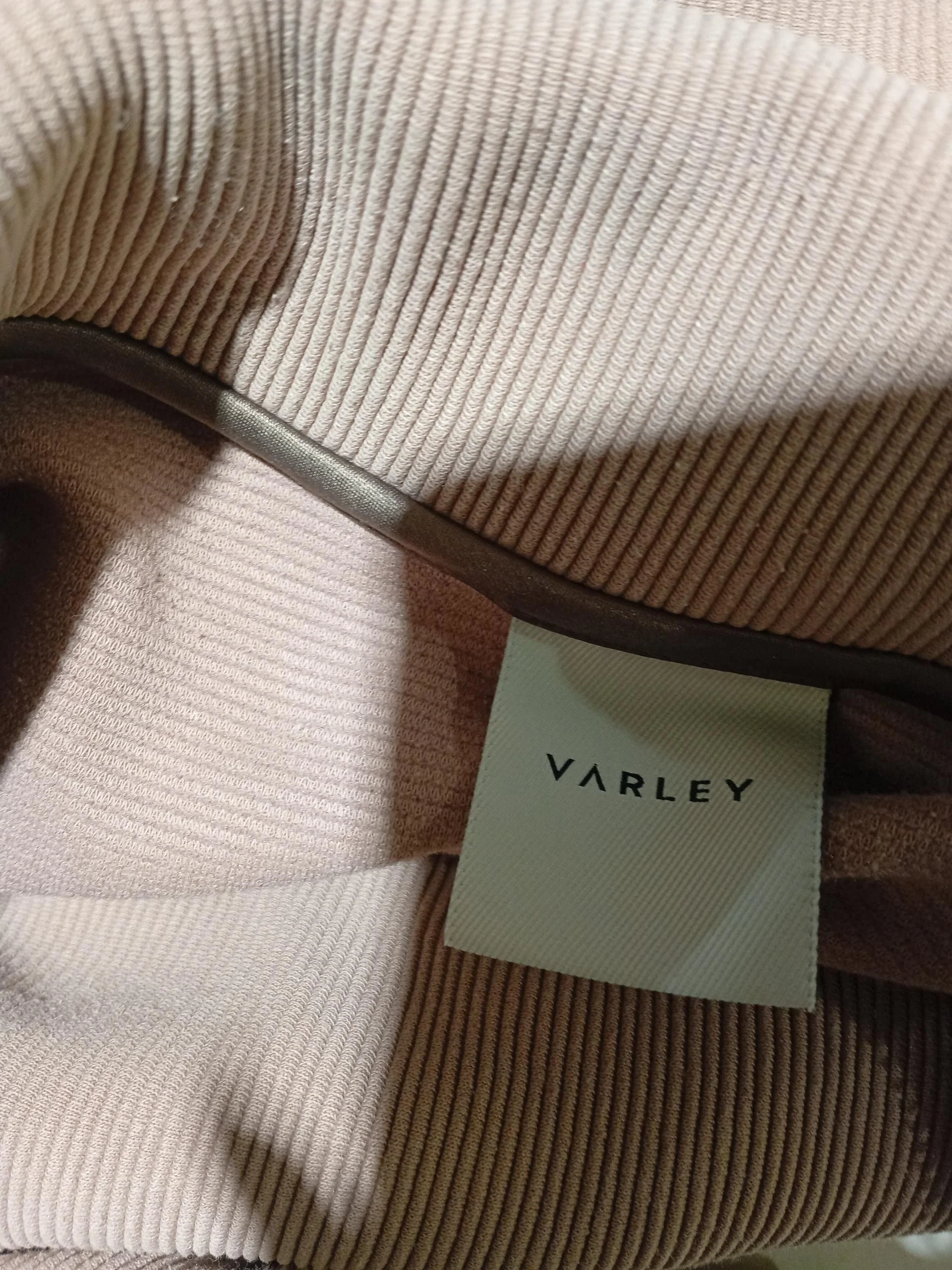 varley Bomber Jacket jacket tan - Image 5