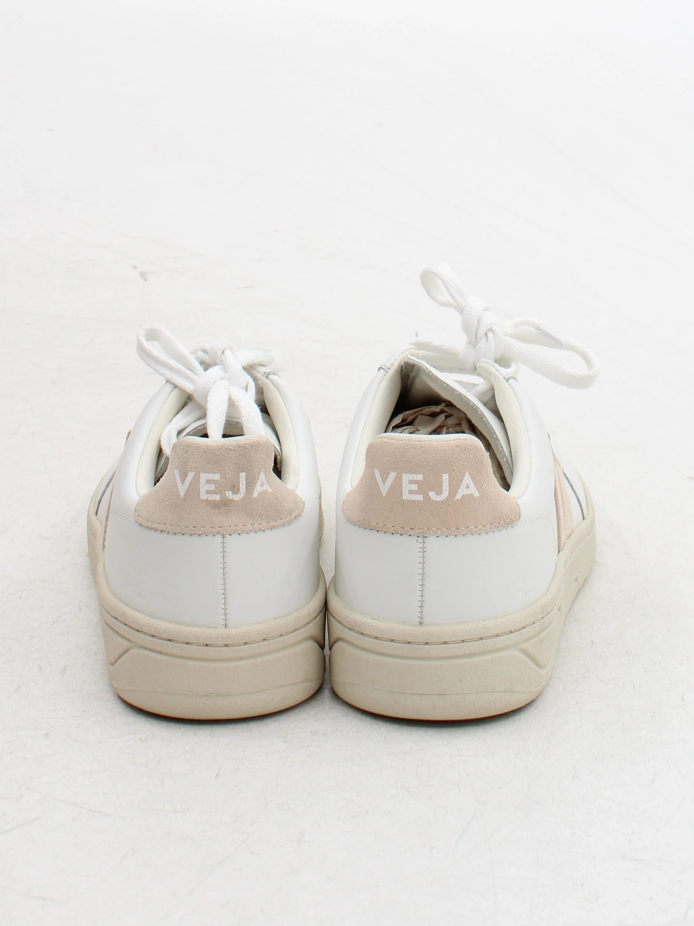 Veja Women's Trainers UK5 EU38 US7 in White - Image 3