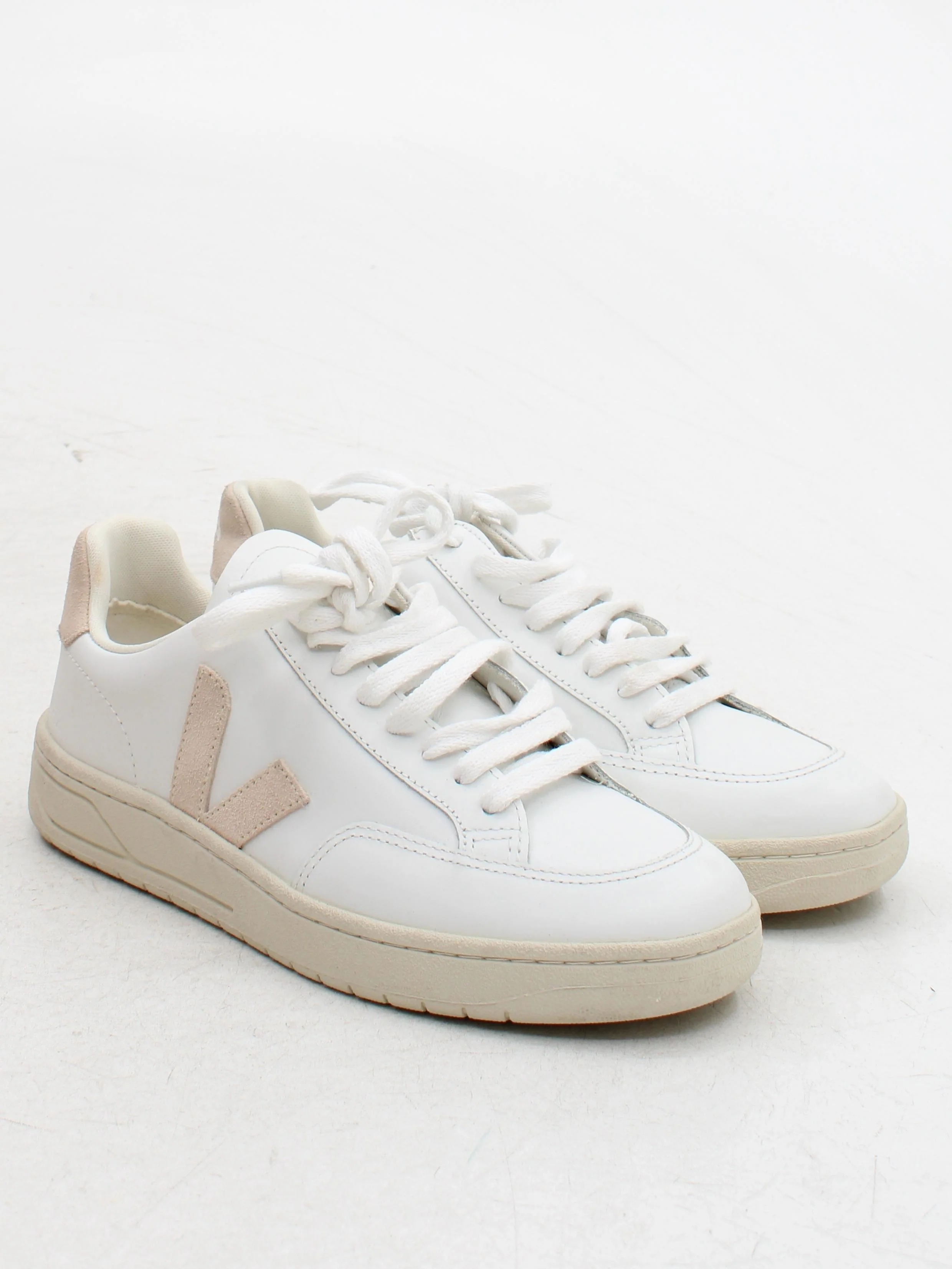 Veja Women's Trainers UK5 EU38 US7 in White - Image 4