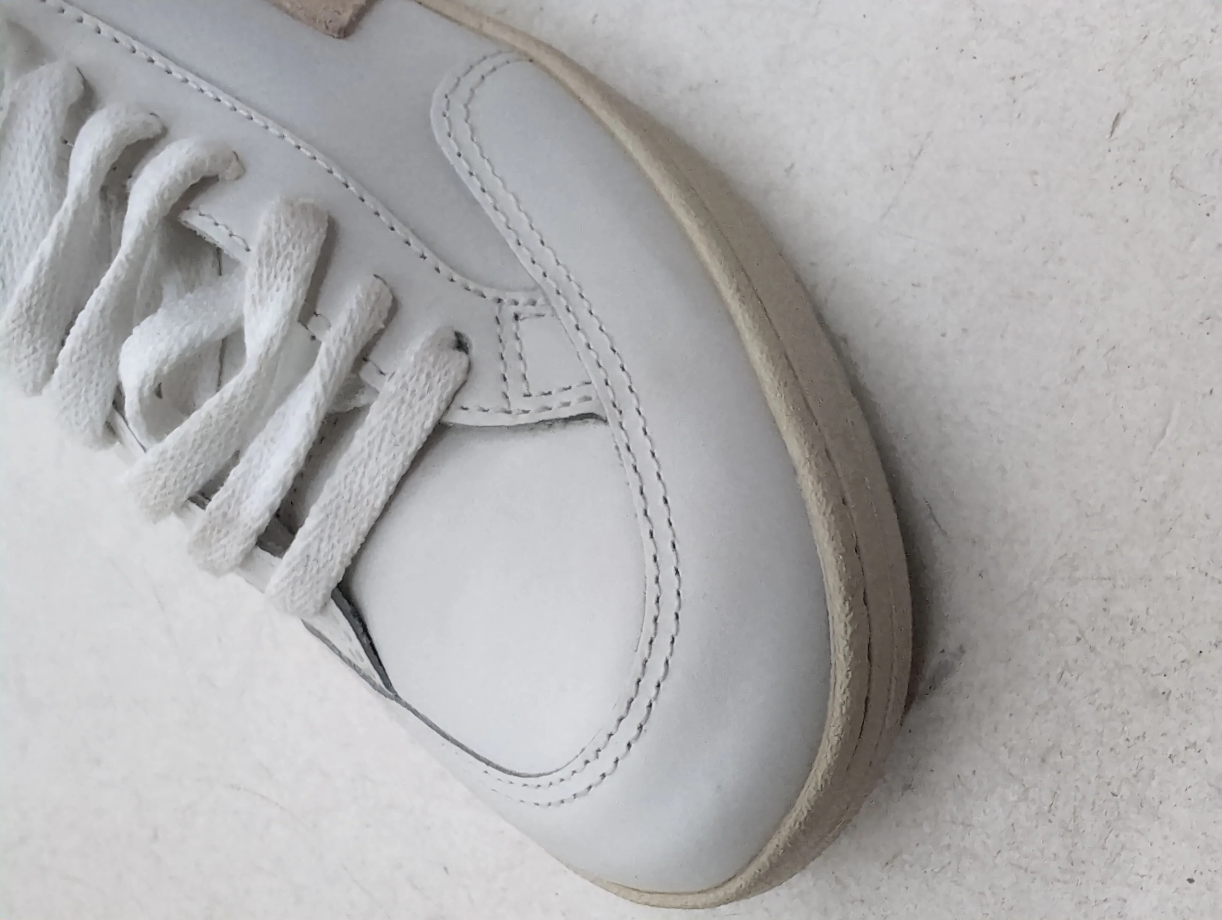 Veja Women's Trainers UK5 EU38 US7 in White - Image 8