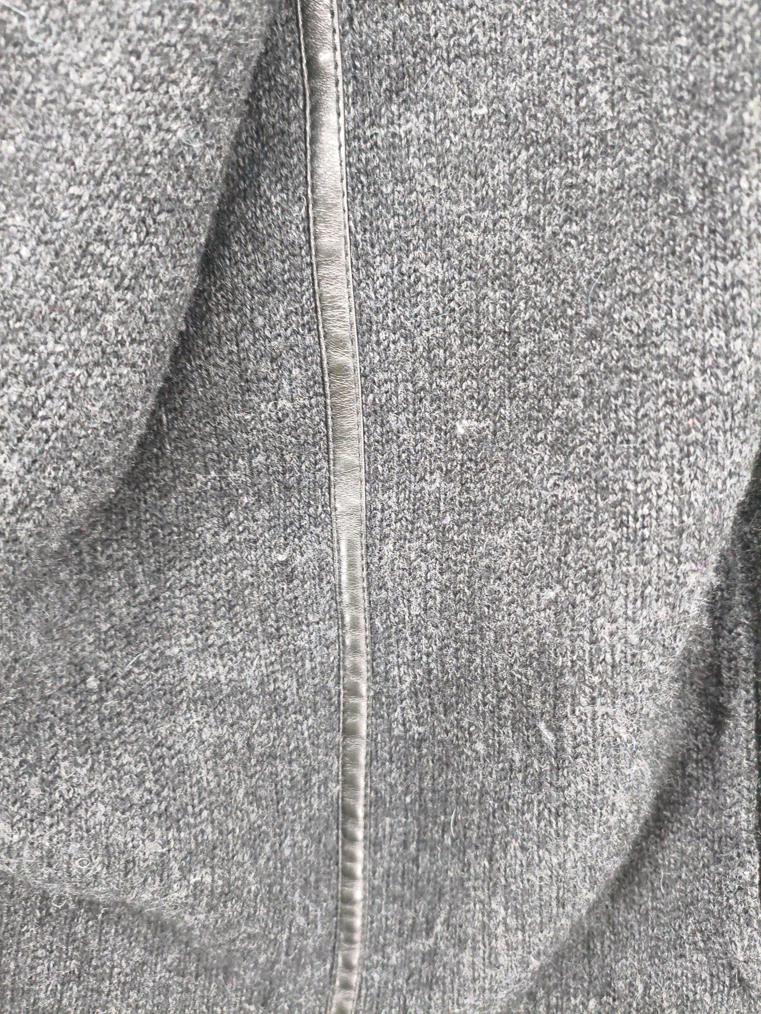 Vince Women's Cardigan S Black 100% Wool V-Neck Cardigan - Image 5