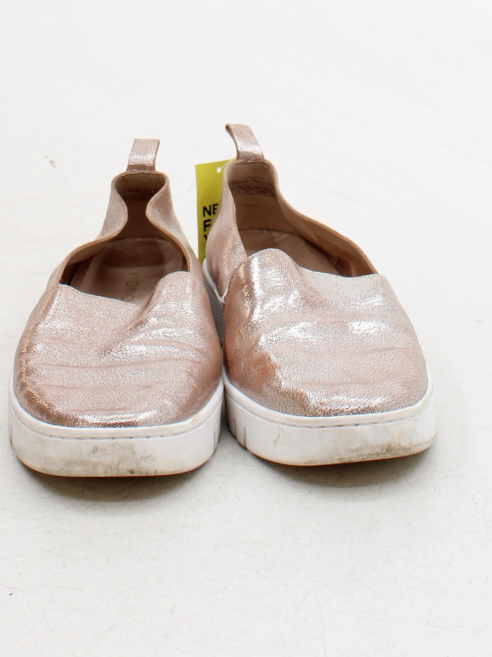 Vionic Women's Trainers EU41 in Gold - Image 2