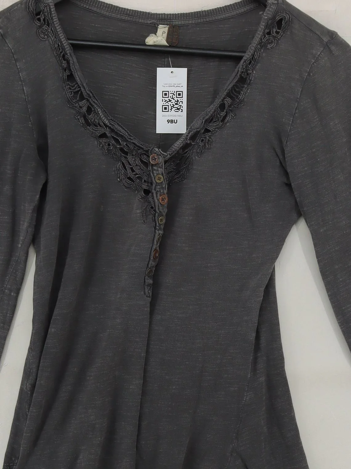 We The Free Women's Top S Grey 100% Cotton Long Sleeve V-Neck Basic - Image 3