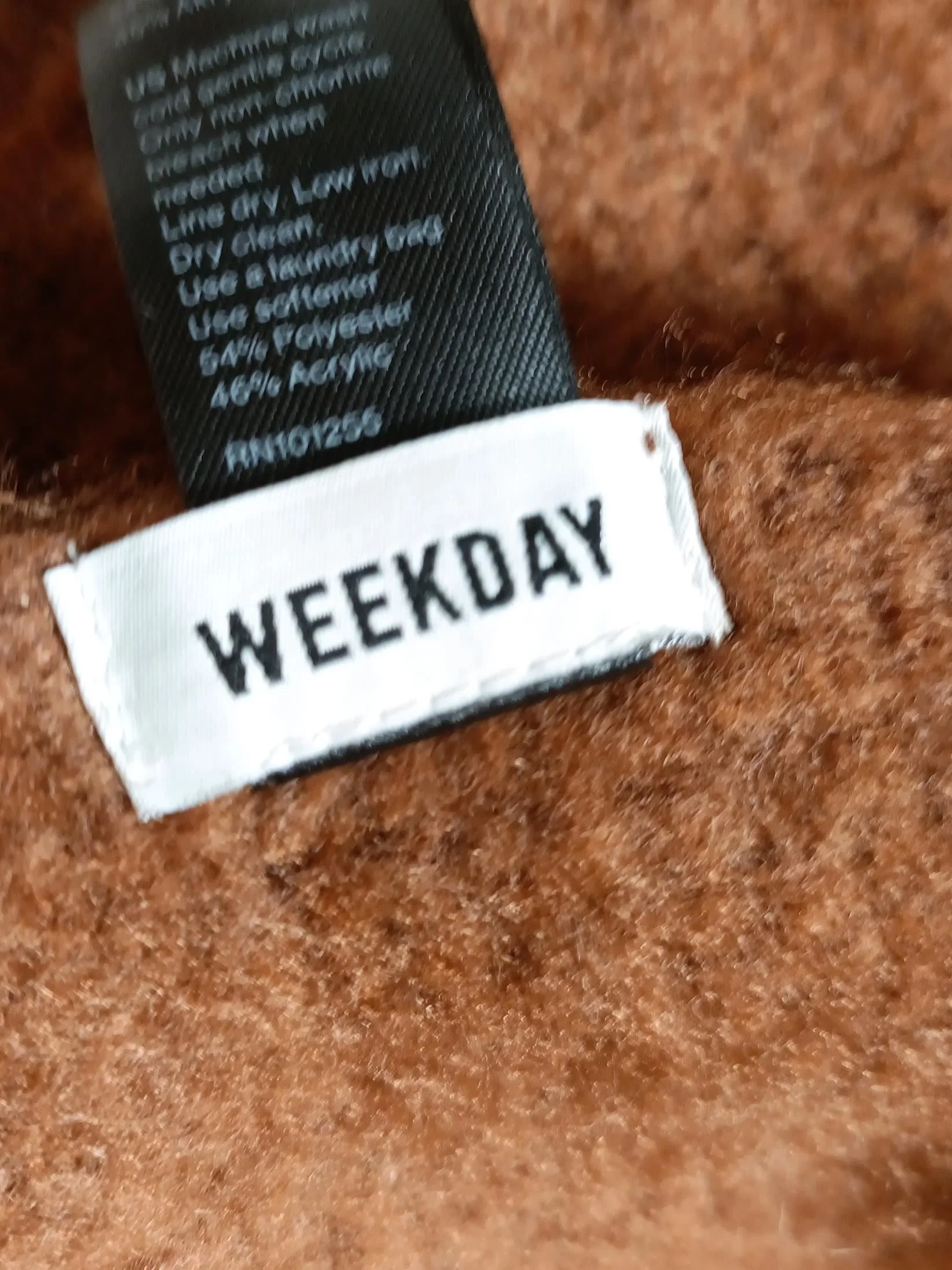 Weekday Men's Scarf Brown Polyester with Acrylic Scarf - Image 6