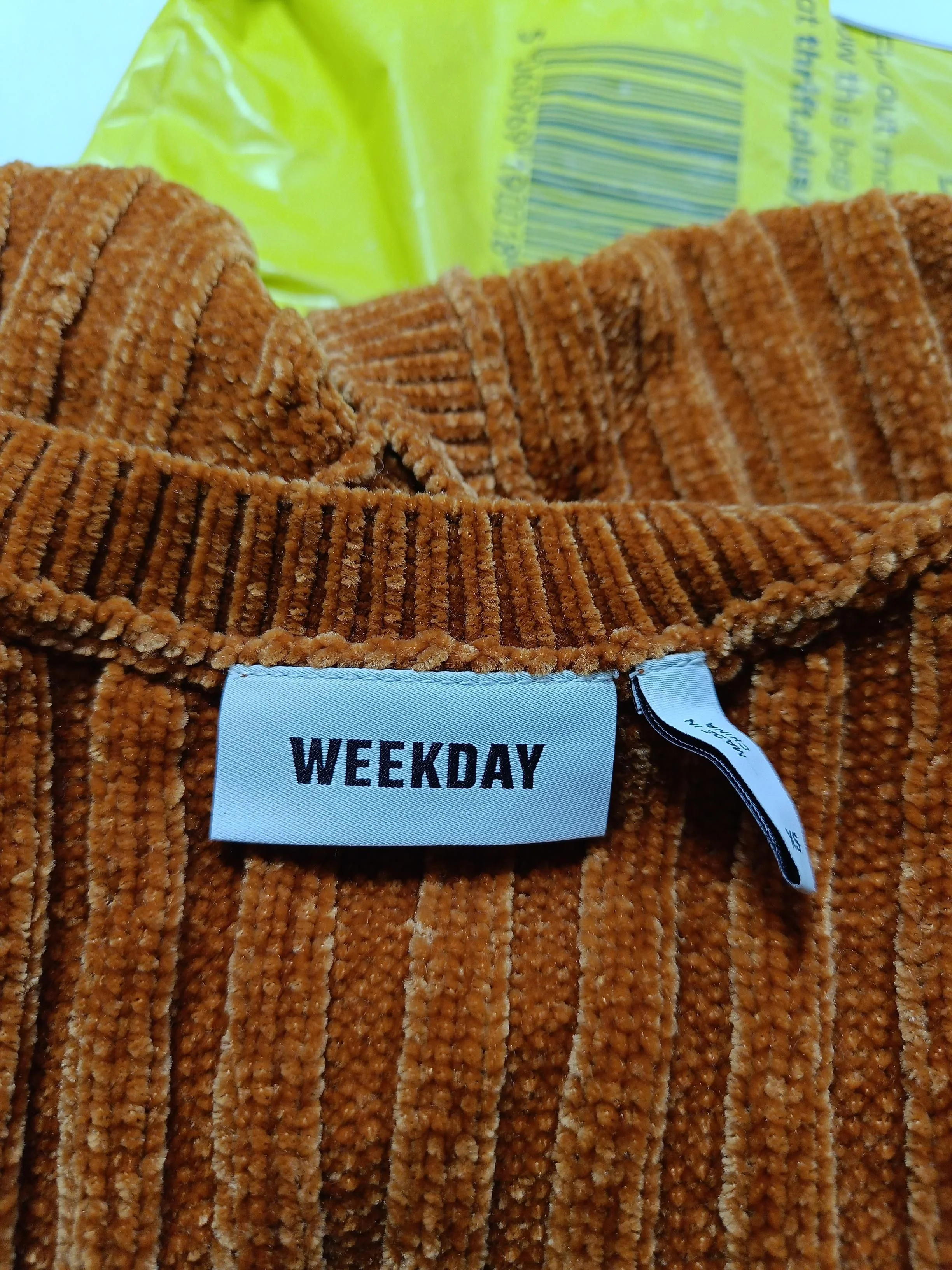 Weekday Women's Cardigan XS Orange Polyester with Polyamide V-Neck Cardigan - Image 5