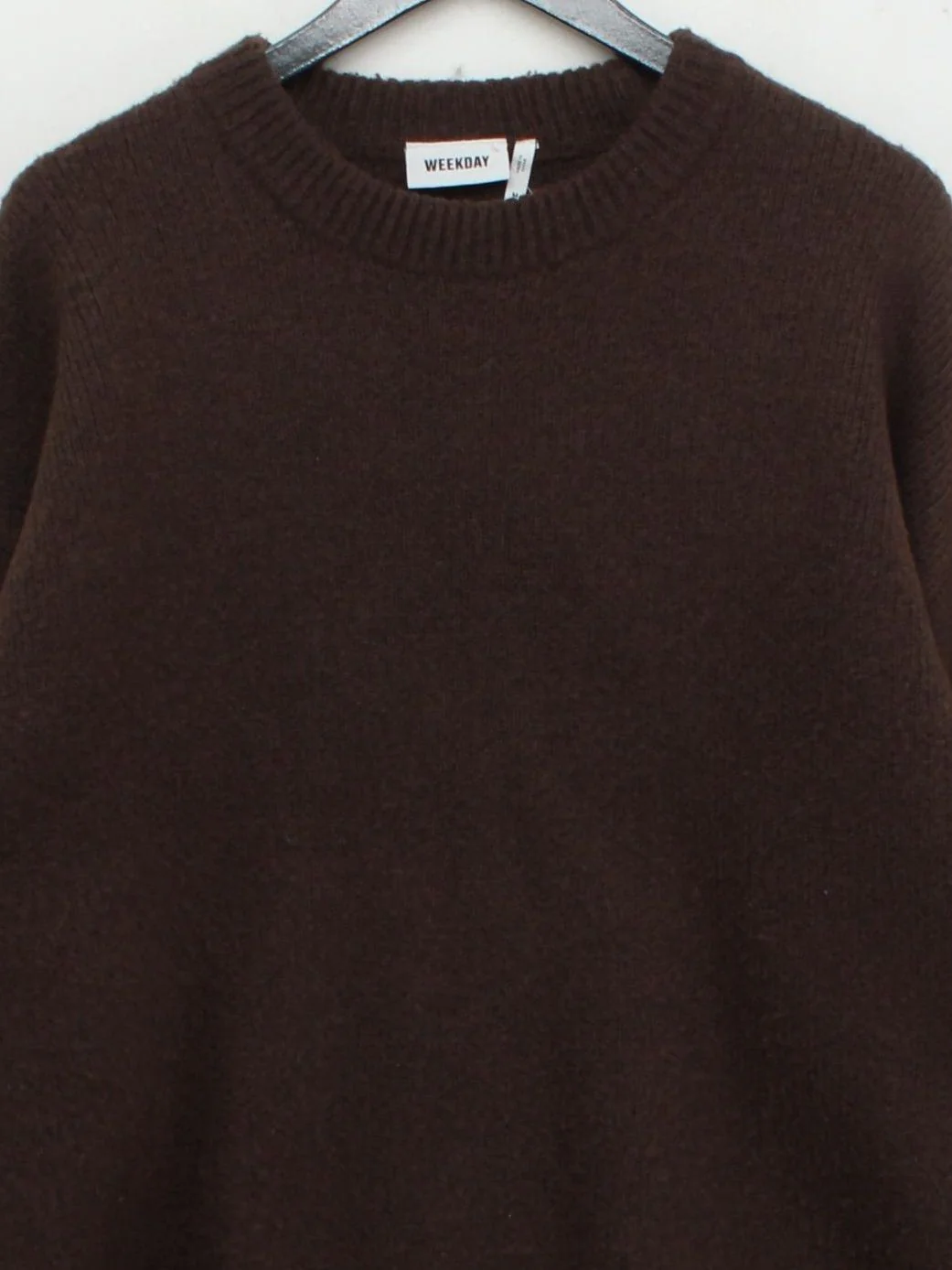 Weekday Women's Jumper M Brown Polyester with Wool Crew Neck Pullover - Image 3