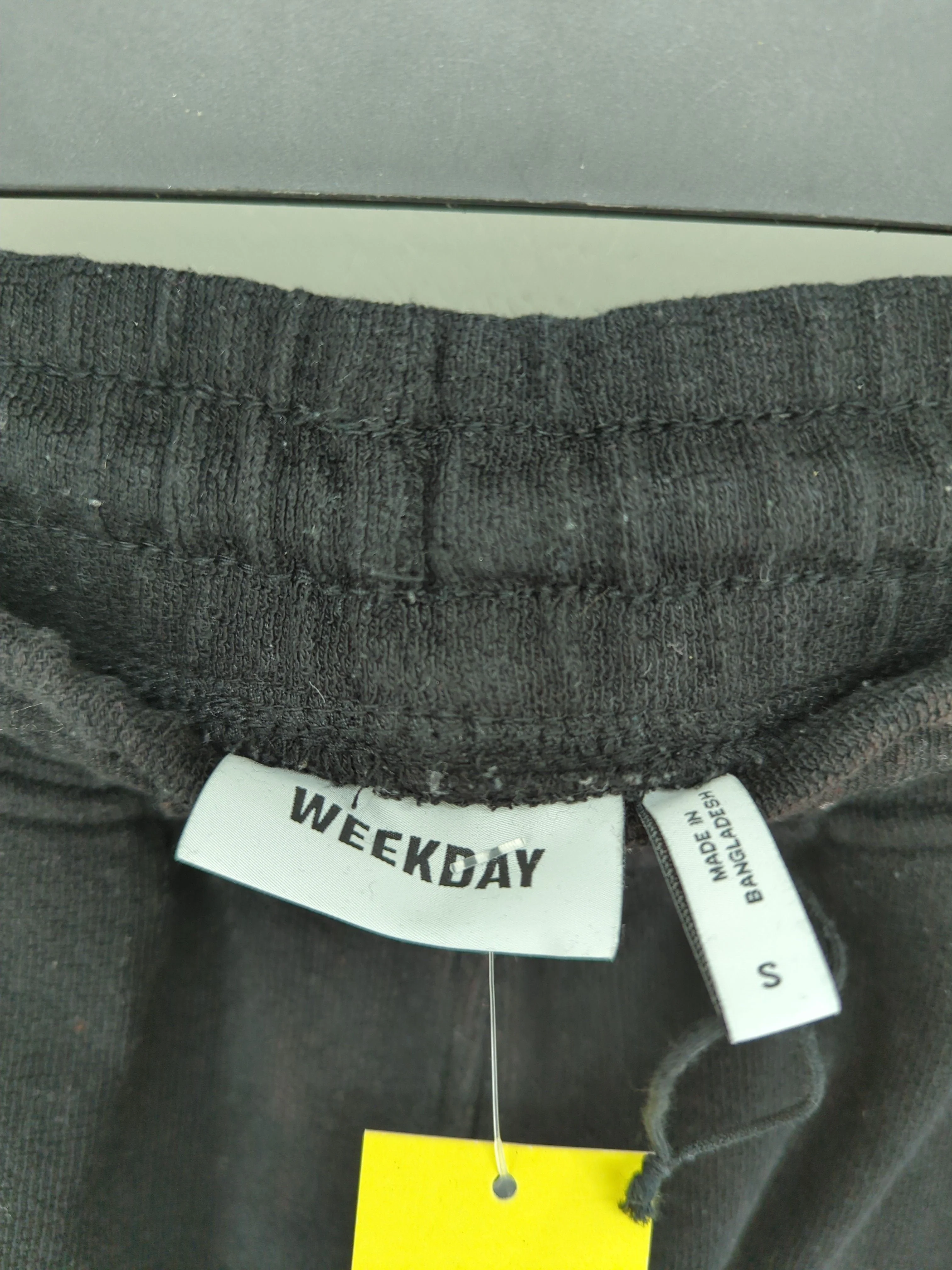 Weekday Women's Shorts S Black Cotton with Polyester Paperbag - Image 5