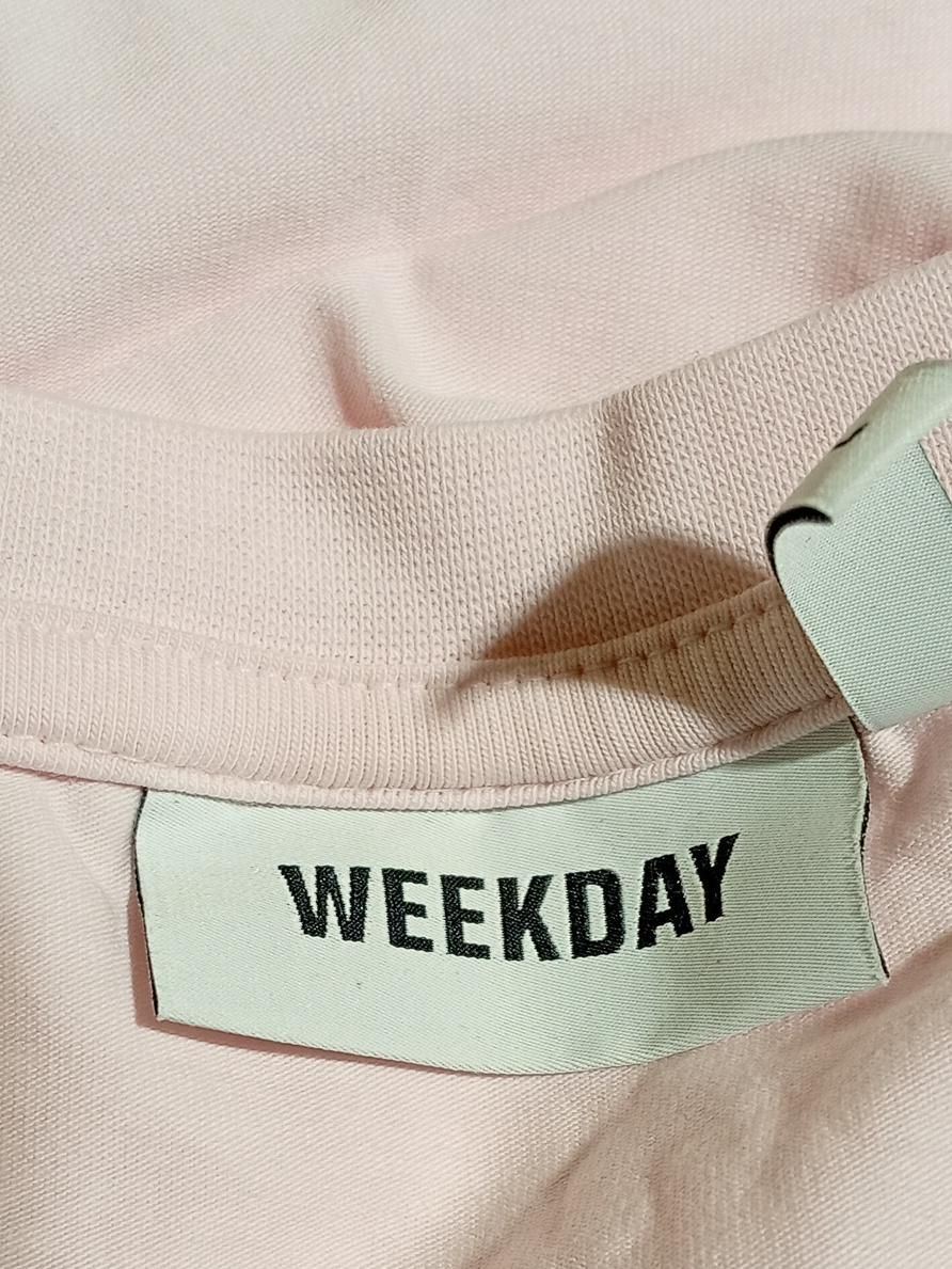 Weekday Women's T-Shirt L Pink 100% Other Short Sleeve Crew Neck Basic - Image 5