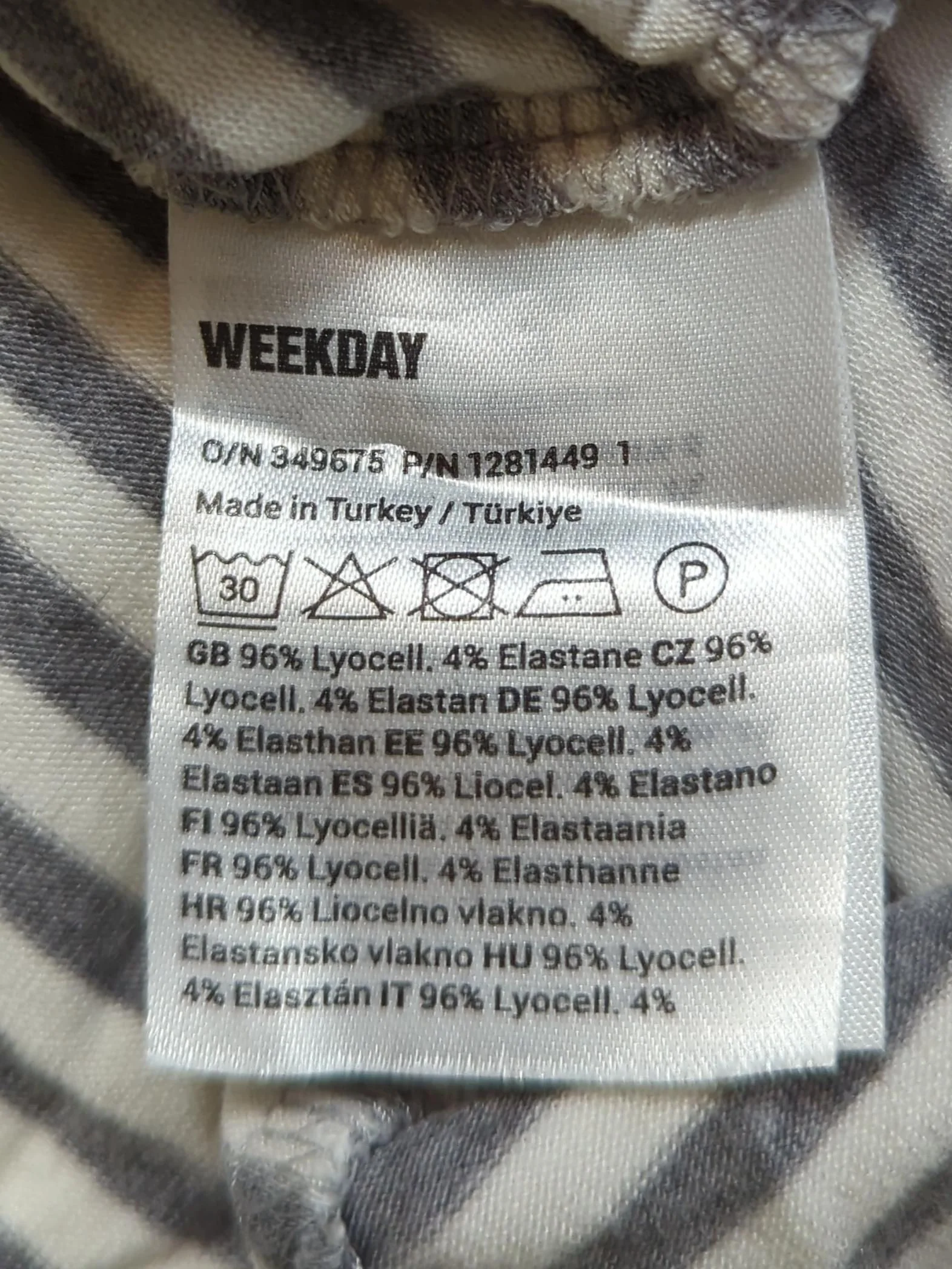 Weekday Women's Top M Grey Lyocell Modal with Elastane Basic - Image 6