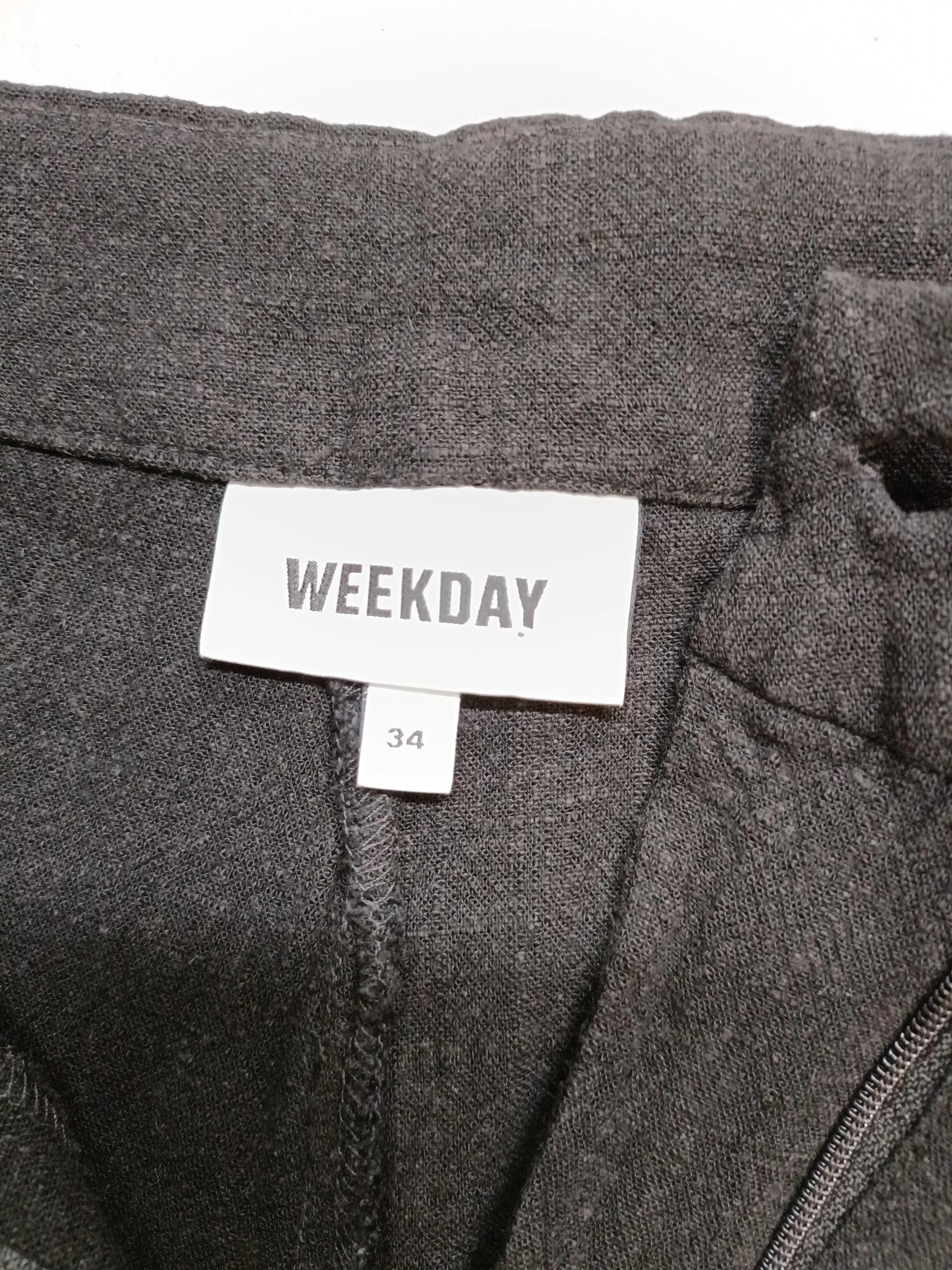 Weekday Women's Trousers UK 6 Black 100% Other Wide-Leg Chino - Image 5