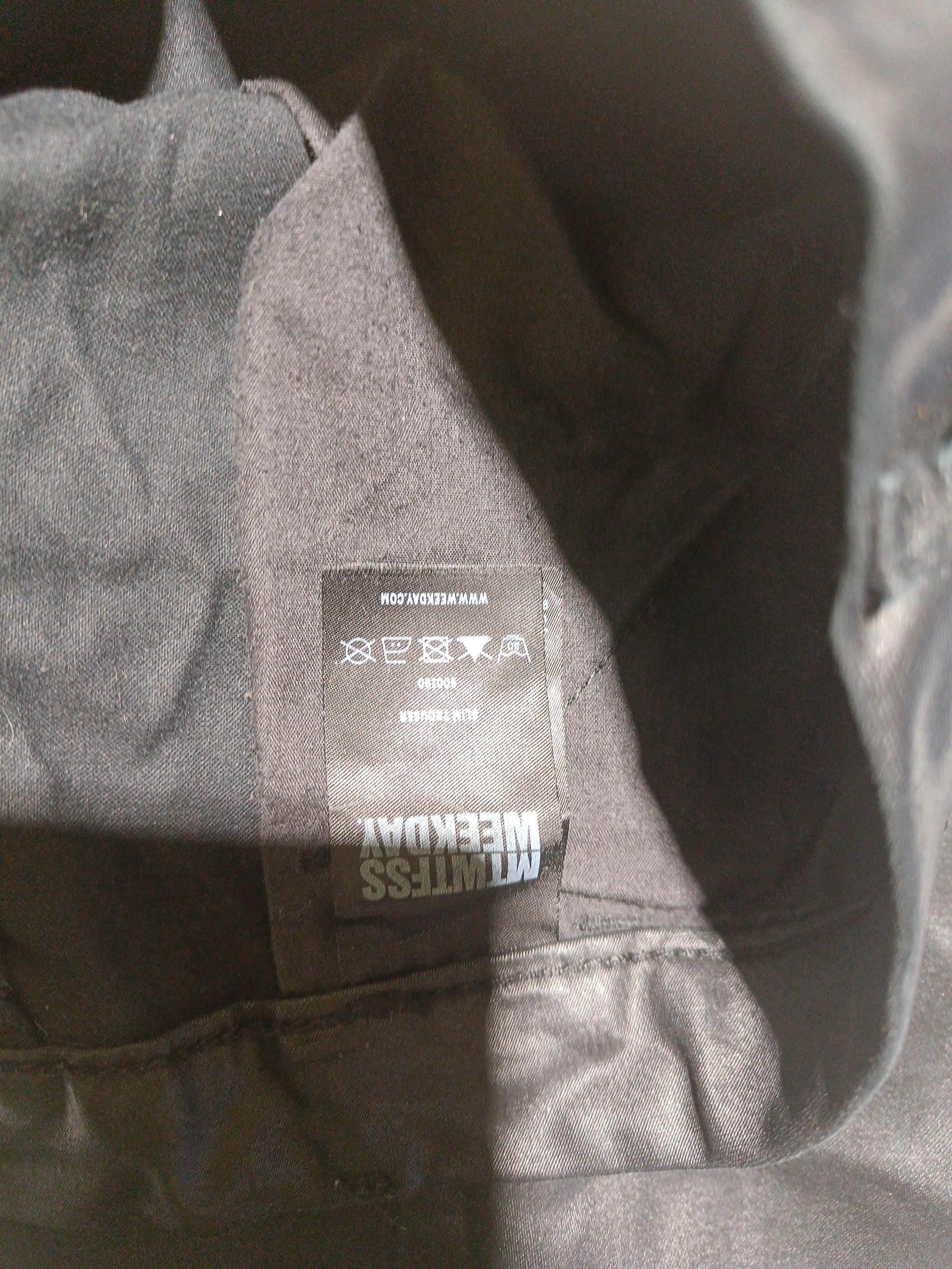 Weekday Women's Trousers XS Black 100% Other Skinny Chino - Image 6