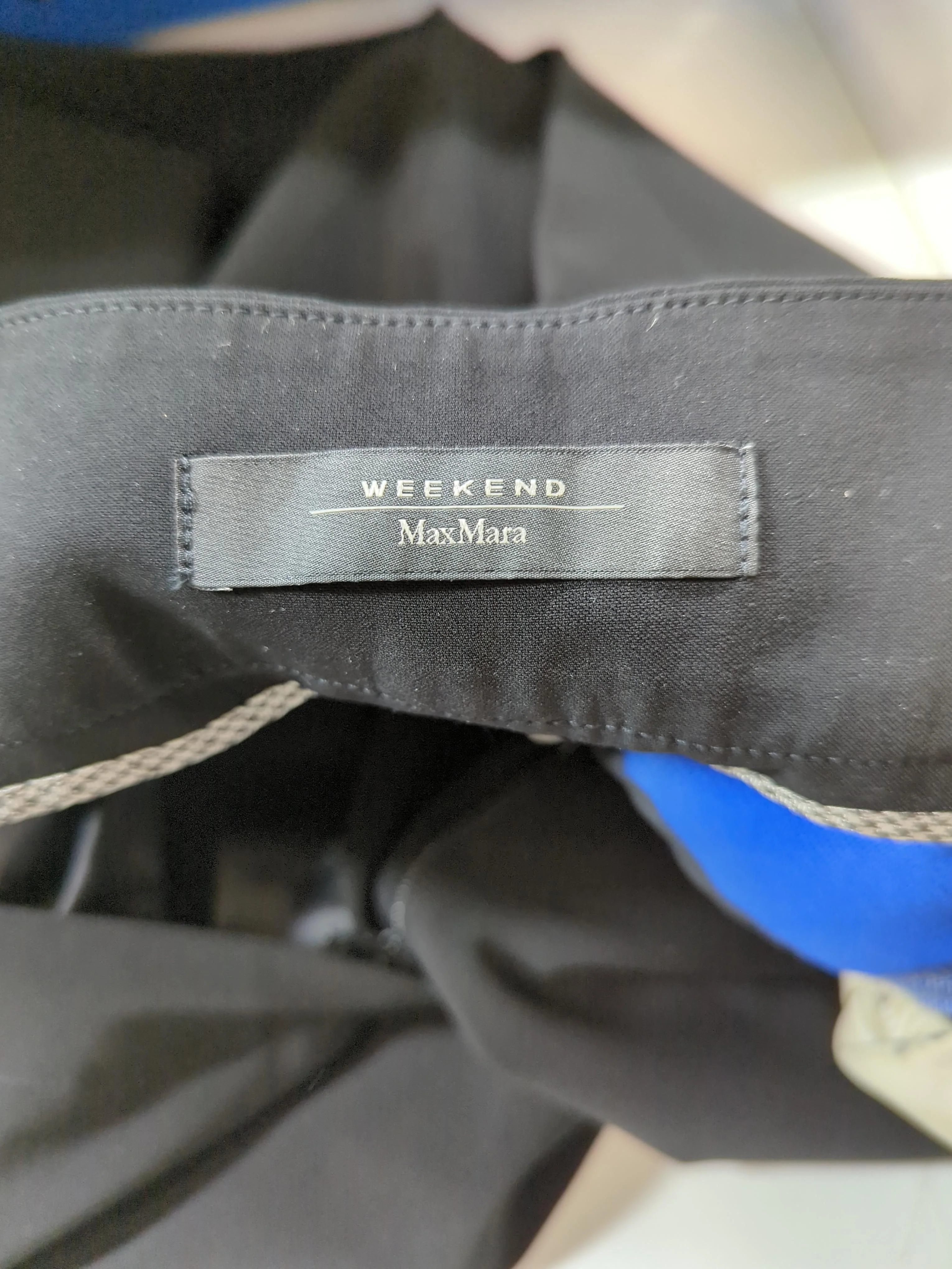 Weekend Max Mara Women's Trousers UK 14 Black Polyester with Elastane Chino - Image 6