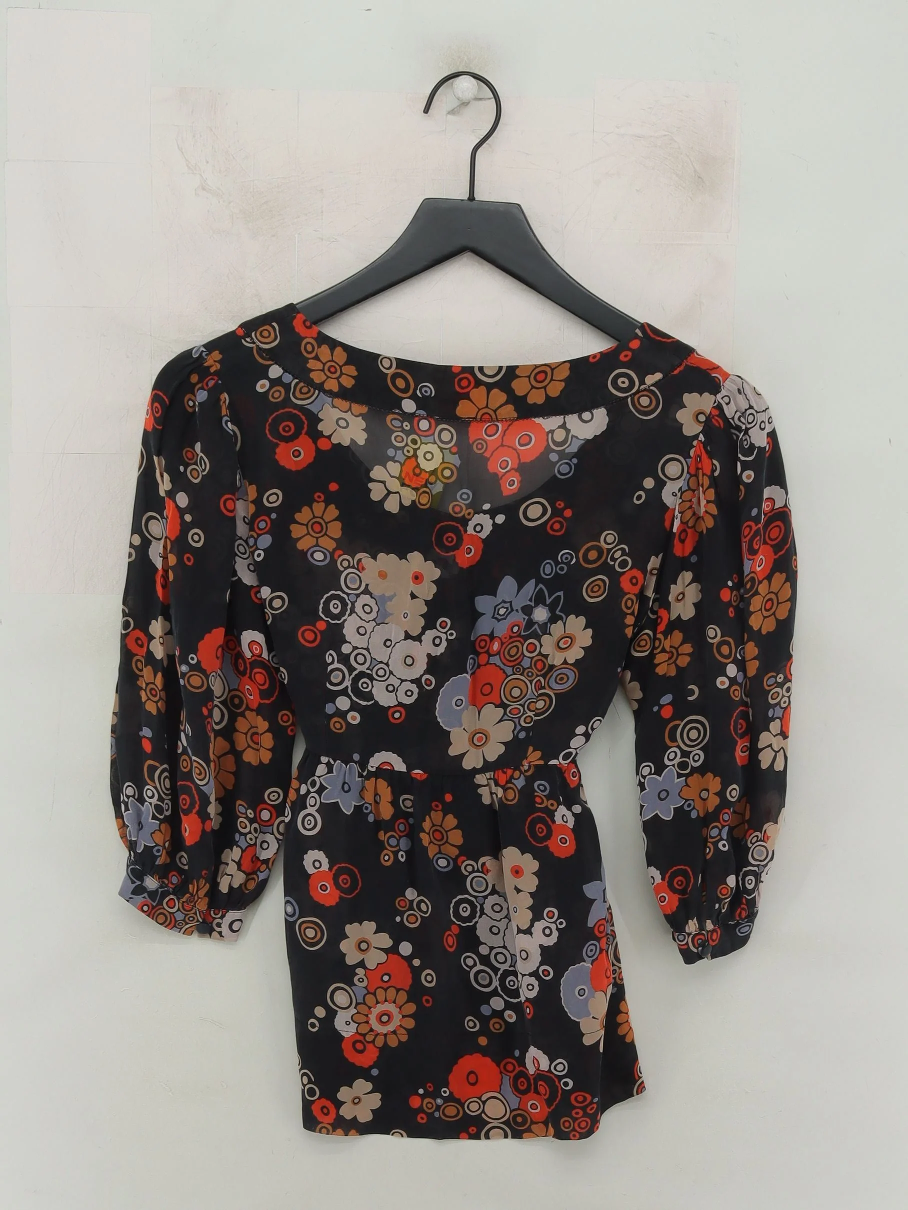 Whistles Women's Blouse UK 8 Multi Floral 100% Silk 3/4 Sleeve V-Neck Basic - Image 2