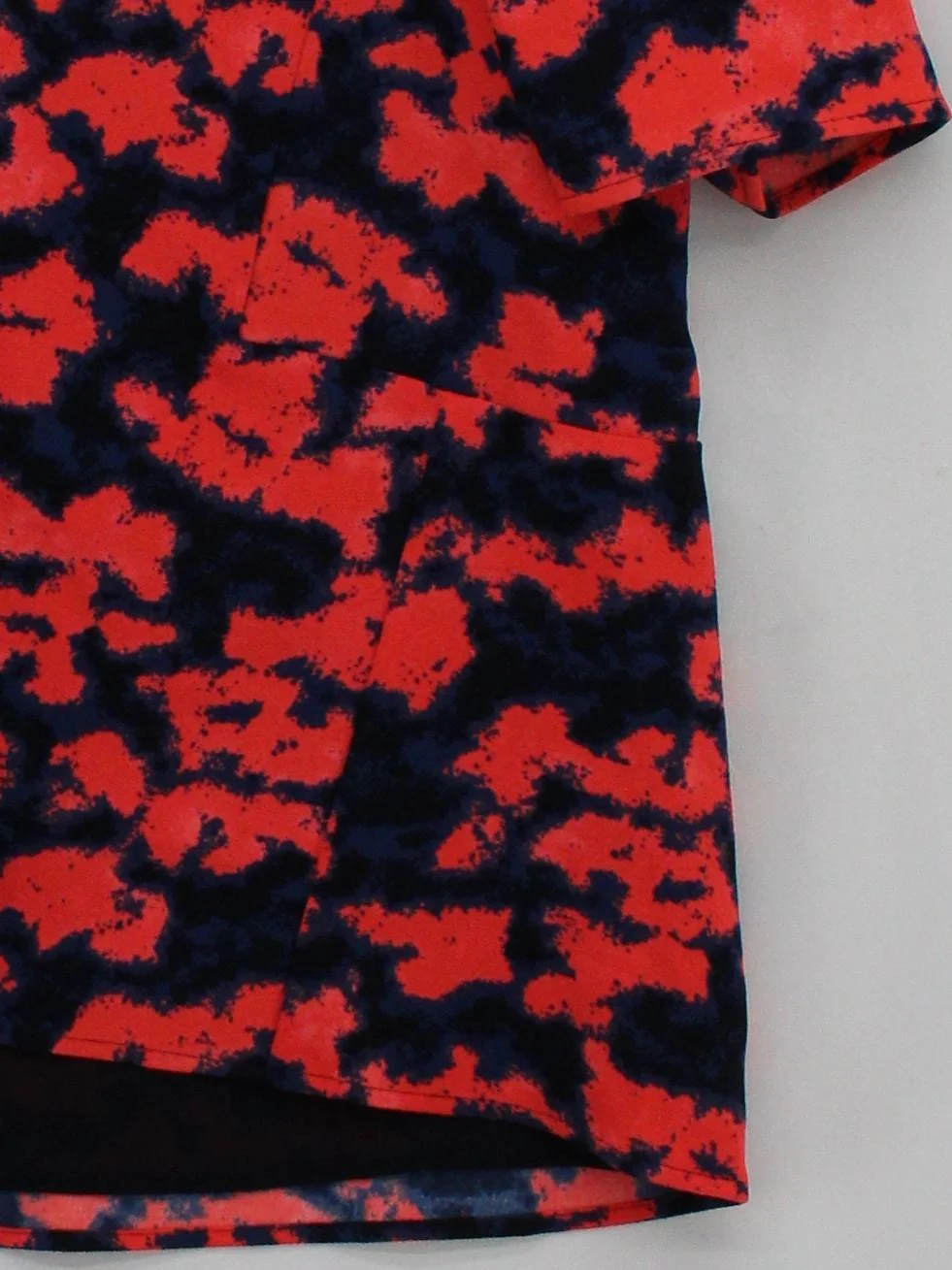 Whistles Women's Top L Multi 100% Polyester Short Sleeve V-Neck Basic - Image 4