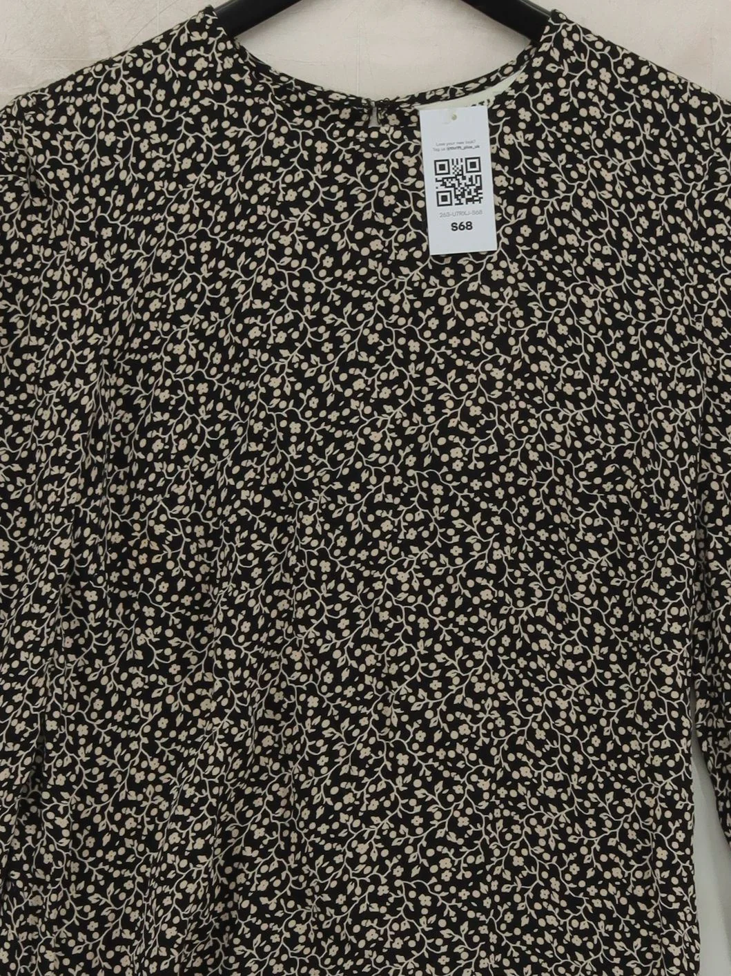 Whistles Women's Top S Black Floral 100% Viscose Long Sleeve Round Neck Basic - Image 3