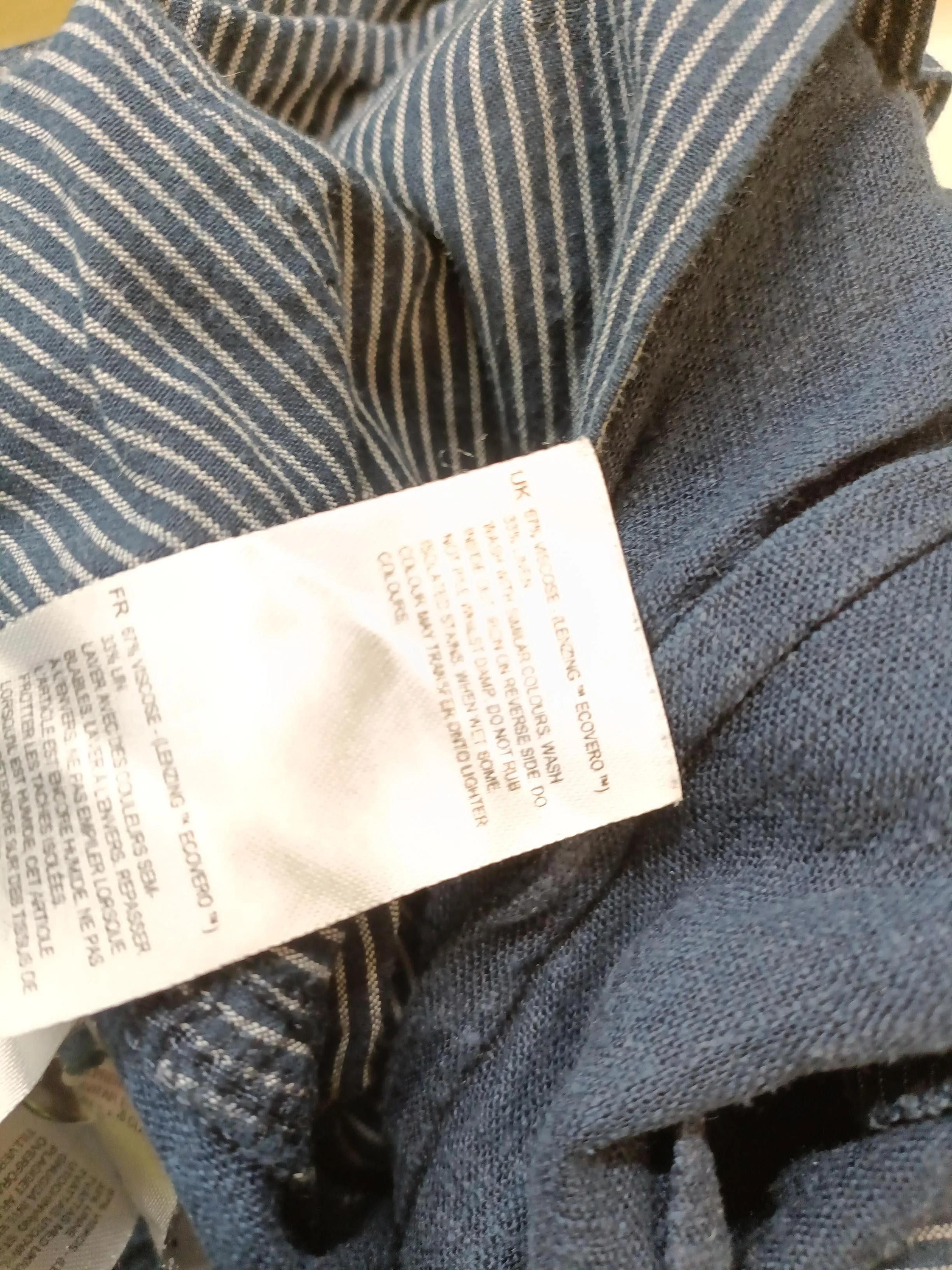White Stuff Men's Shorts W 28 in Blue Viscose with Cotton Chino - Image 6
