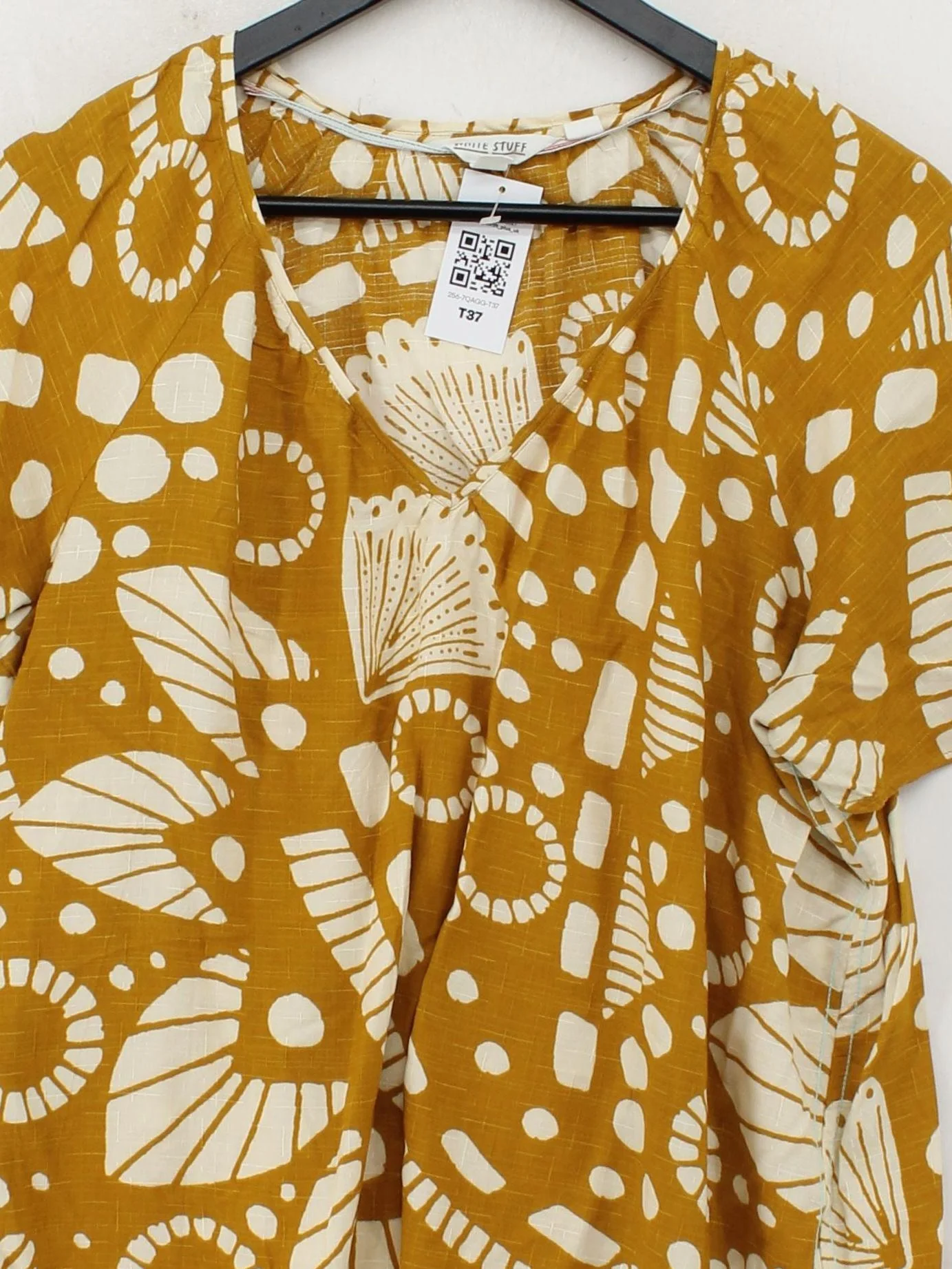 White Stuff Women's Top UK 14 Gold 100% Other Short Sleeve V-Neck Basic - Image 3