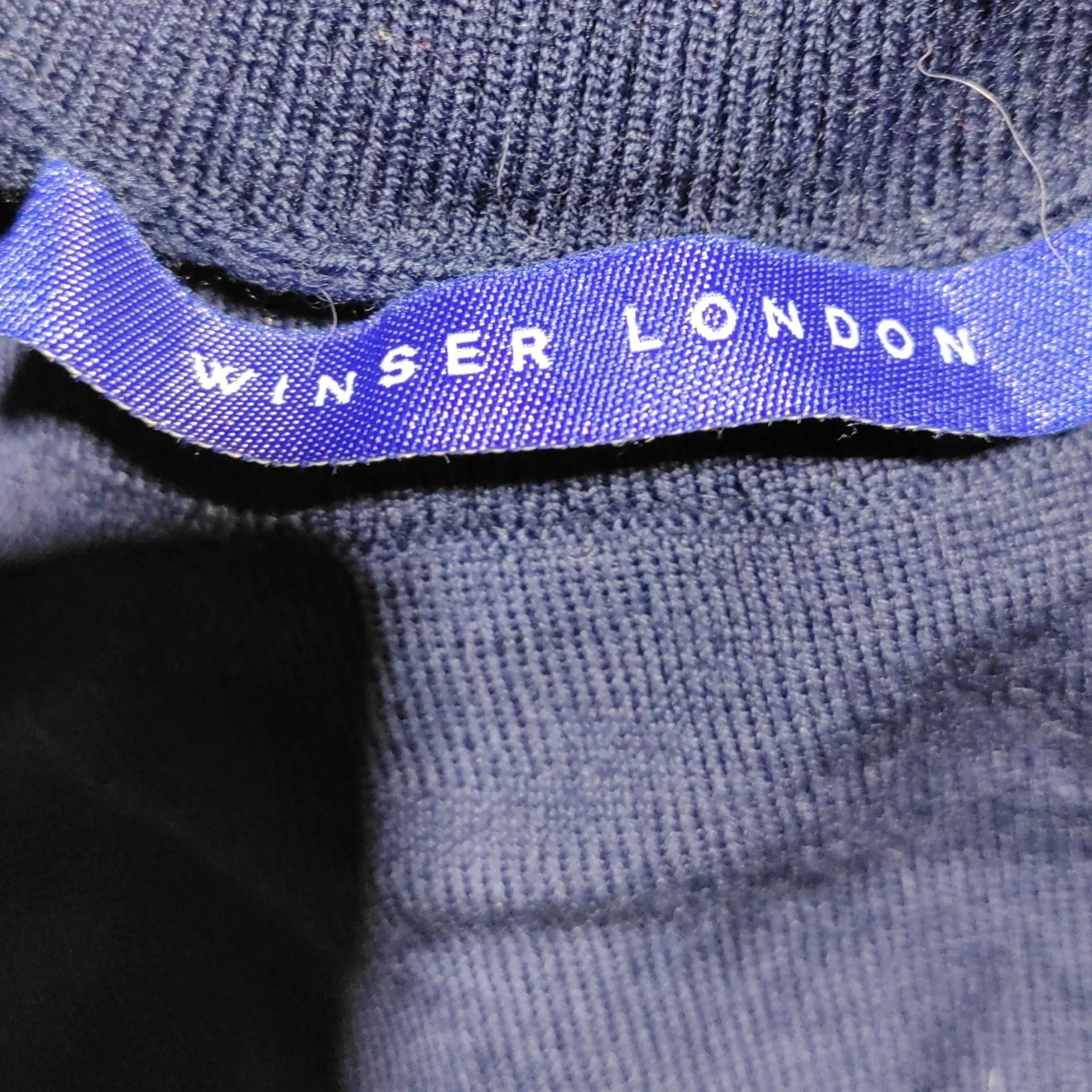 Winser London Women's Top L Blue 100% Wool Short Sleeve Round Neck Basic - Image 5