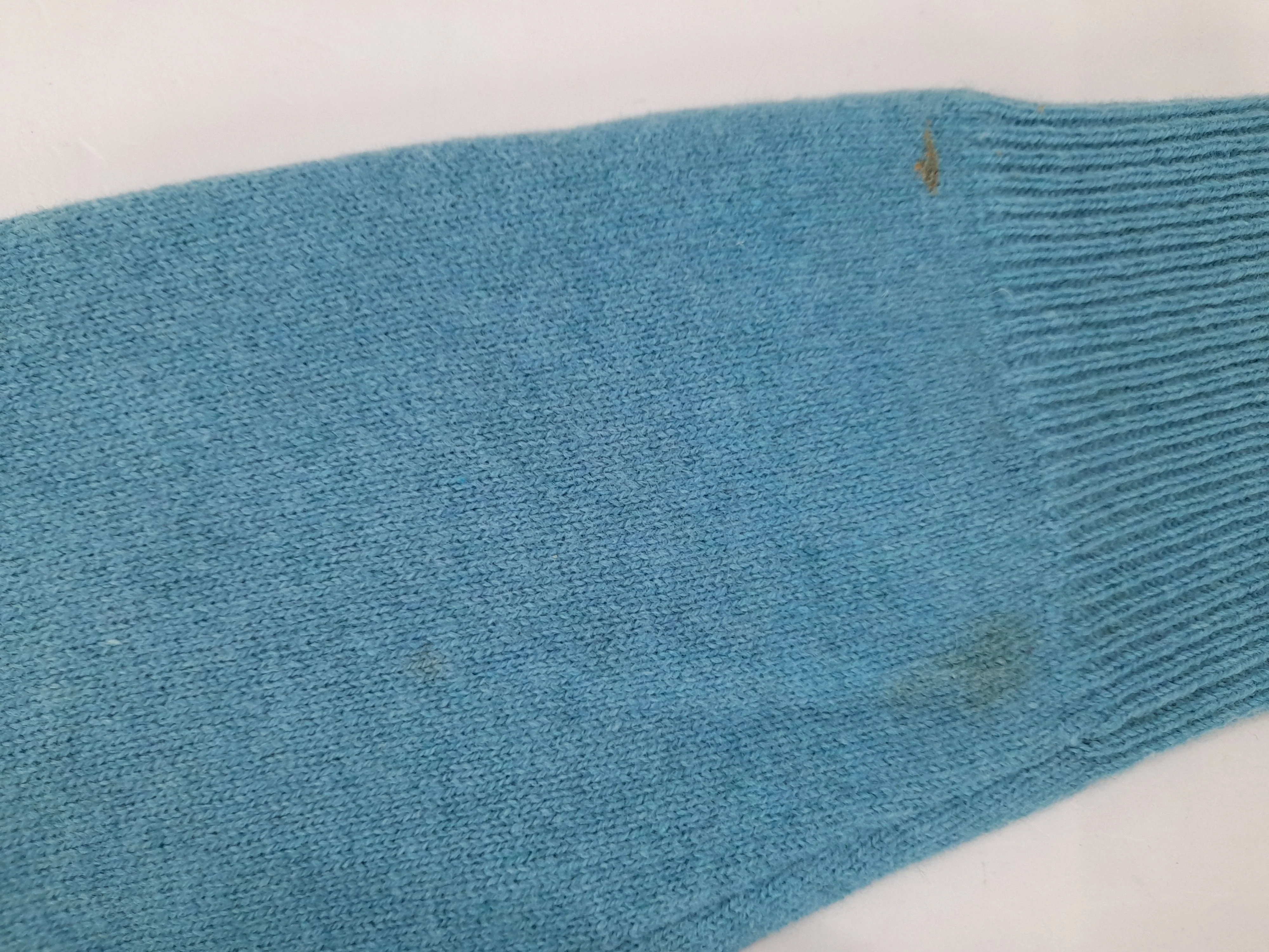 Woolovers Men's Jumper M Blue 100% Wool V-Neck Pullover - Image 5
