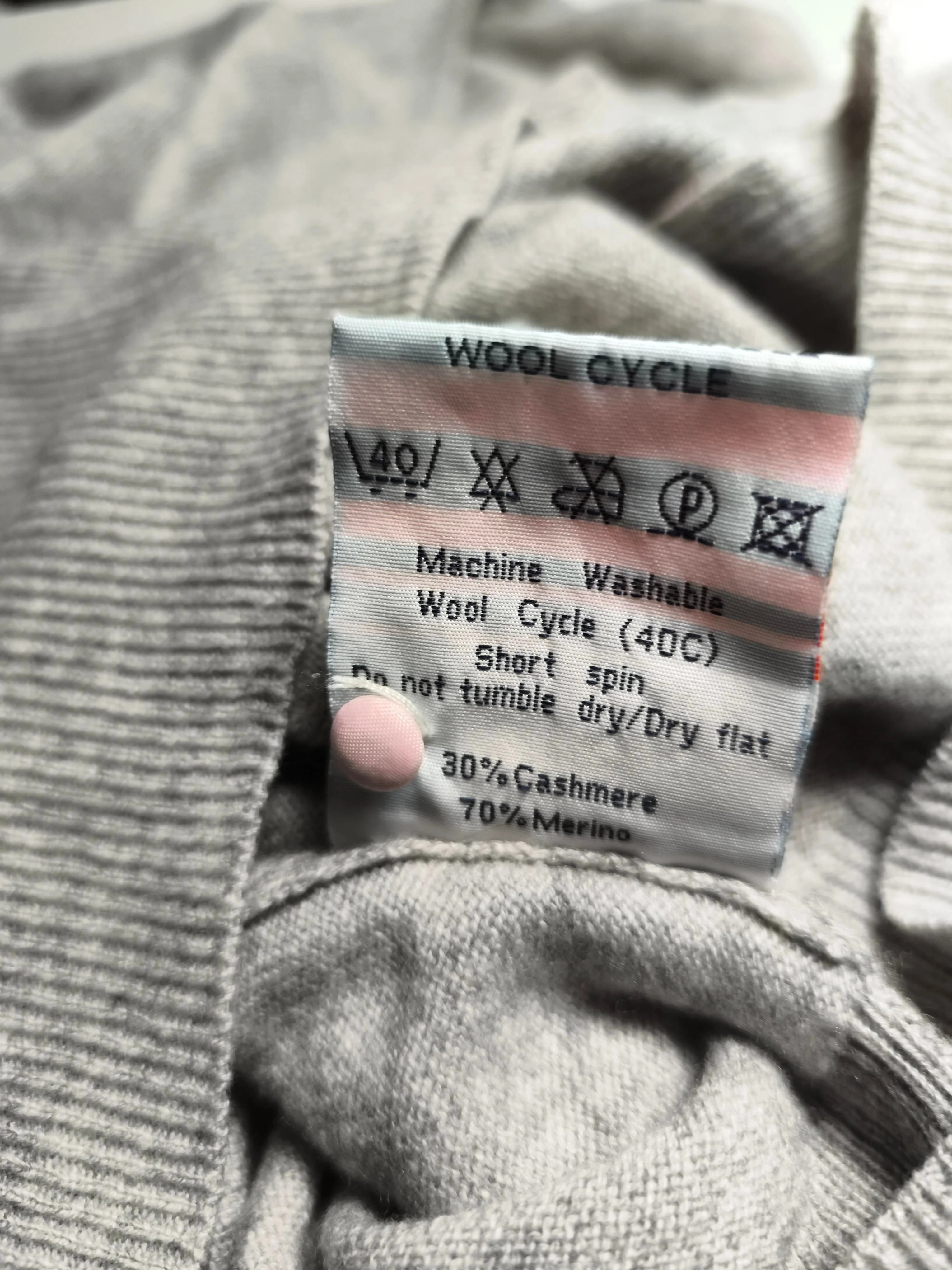 Woolovers Women's Cardigan M Grey Wool with Cashmere Round Neck Cardigan - Image 7