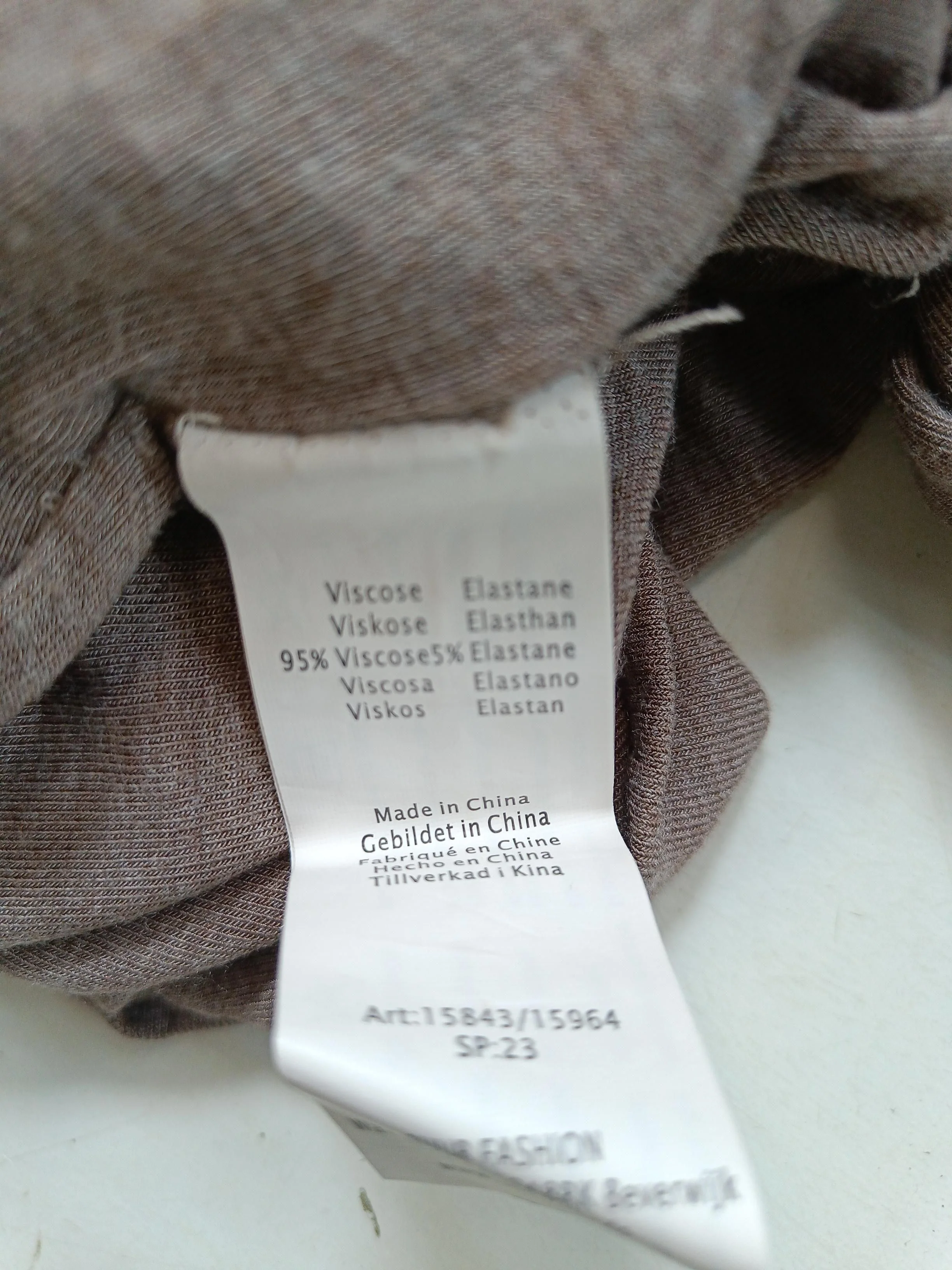 Yest Women's Maternity Top L Brown Viscose with Elastane V-Neck Pullover - Image 6